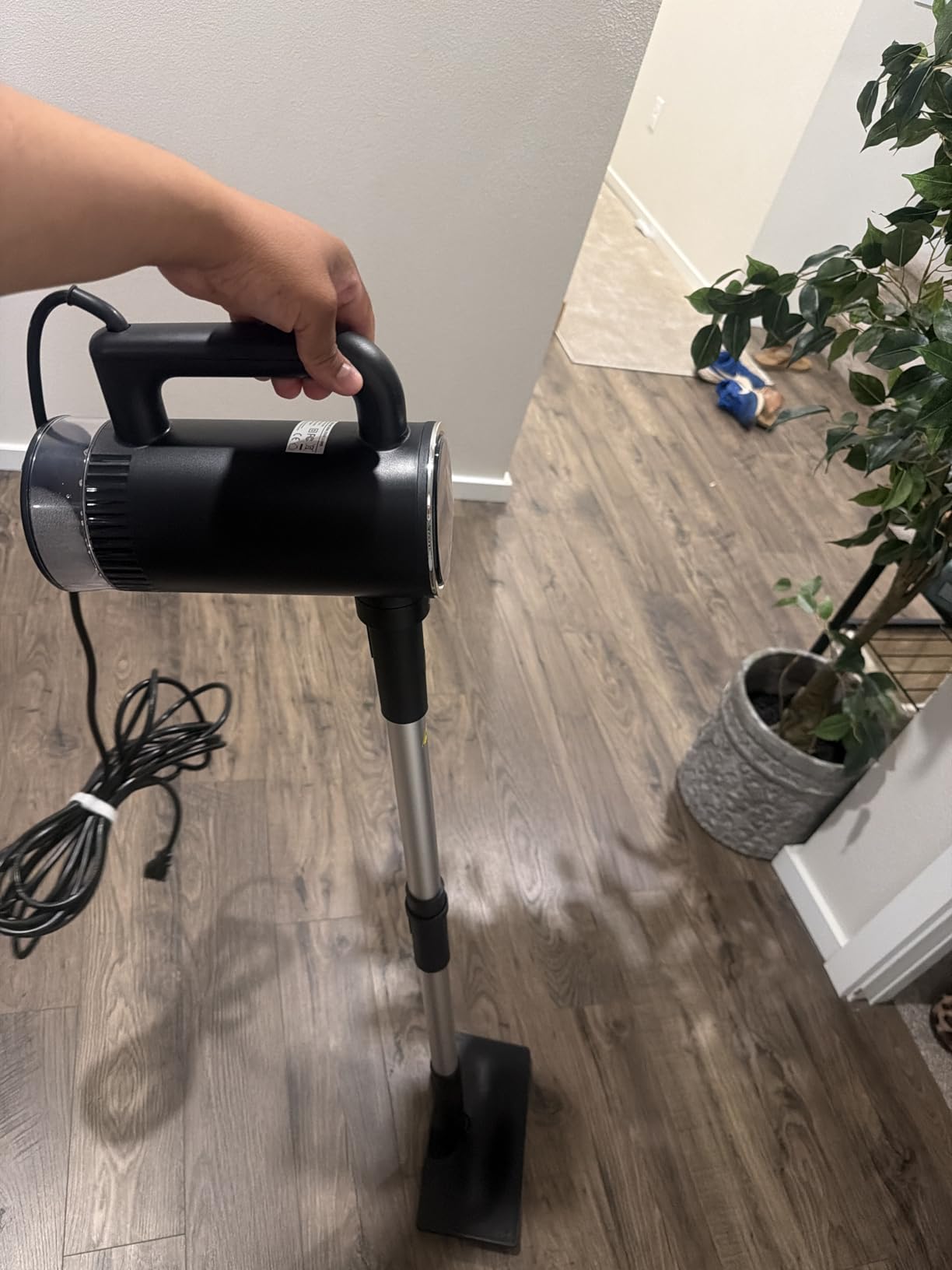 11-in-1 Steam Mop - Detachable Handheld Steam Cleaner with 380mL Tank, 260℉ Floor Steamer for Hardwood, Tile, Grout, Windows, Bath & Kitchen - 3-Level Steam Control, Multi-Purpose Floor Steam Cleaner customer photo 1