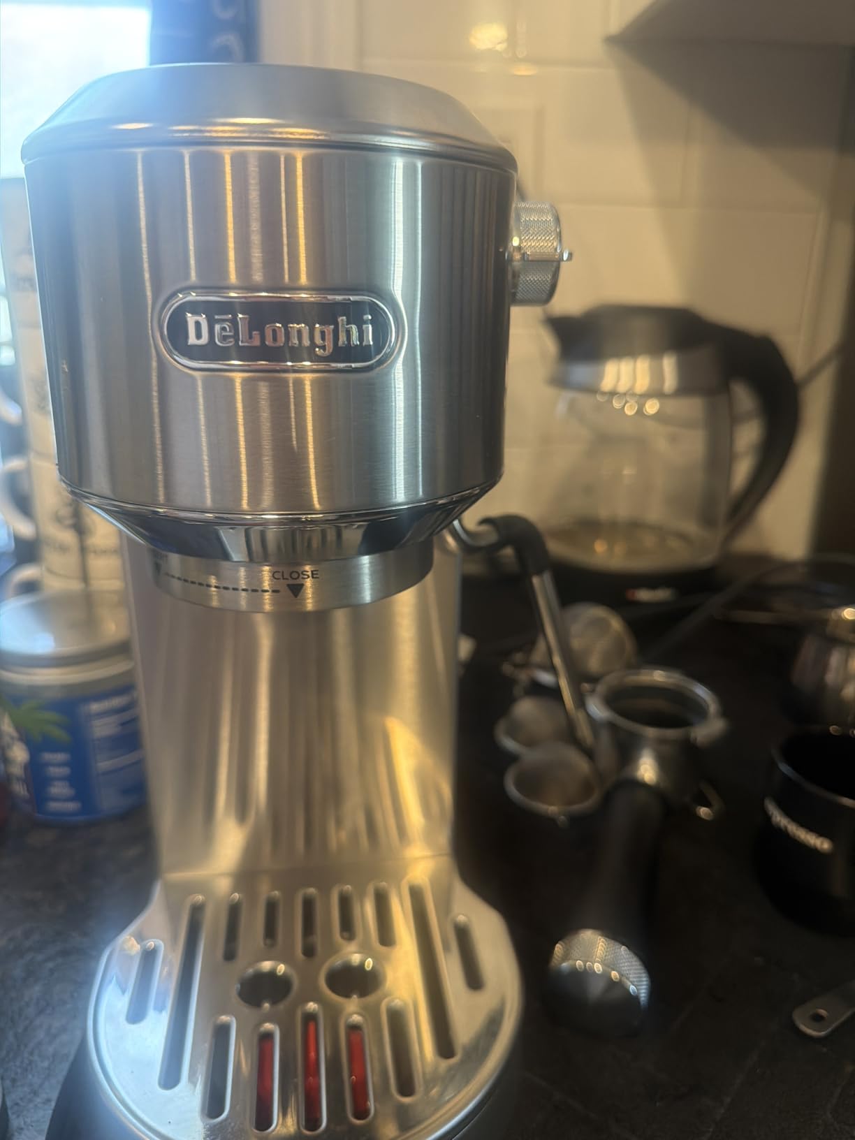 De'Longhi Dedica Duo Compact Espresso Machine - Cold Brew Coffee Maker with Milk Frother Wand- for Espresso, Hot & Iced Coffee, Cappuccinos, Lattes & Home Barista Brewing, Vanilla customer photo 2