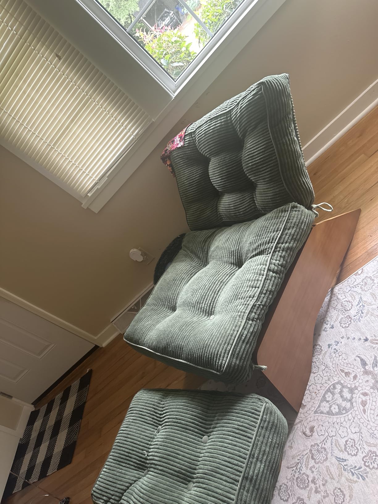 MAXYOYO Accent Chair with Ottoman Adjustable Backrest, Tufted Living Room Chair Upholstered Lounge Chair with Footrest Set, Modern Chair Cozy Reclining Chair for Reading Room, Green customer photo 2