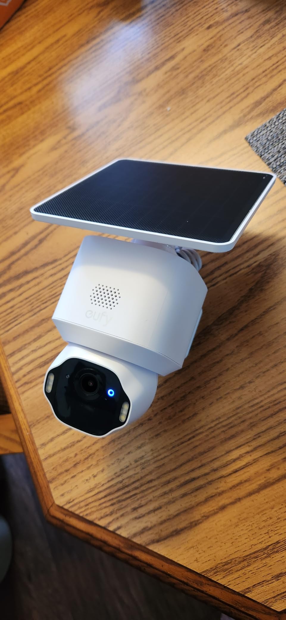eufy SoloCam E42, 4K Security Camera Wireless Outdoor, Solar Powered, AI Motion Tracking, Strobe Light, Pan & Tilt, Facial Recognition, Up to 16 TB, Smart Home Compatible customer photo 1