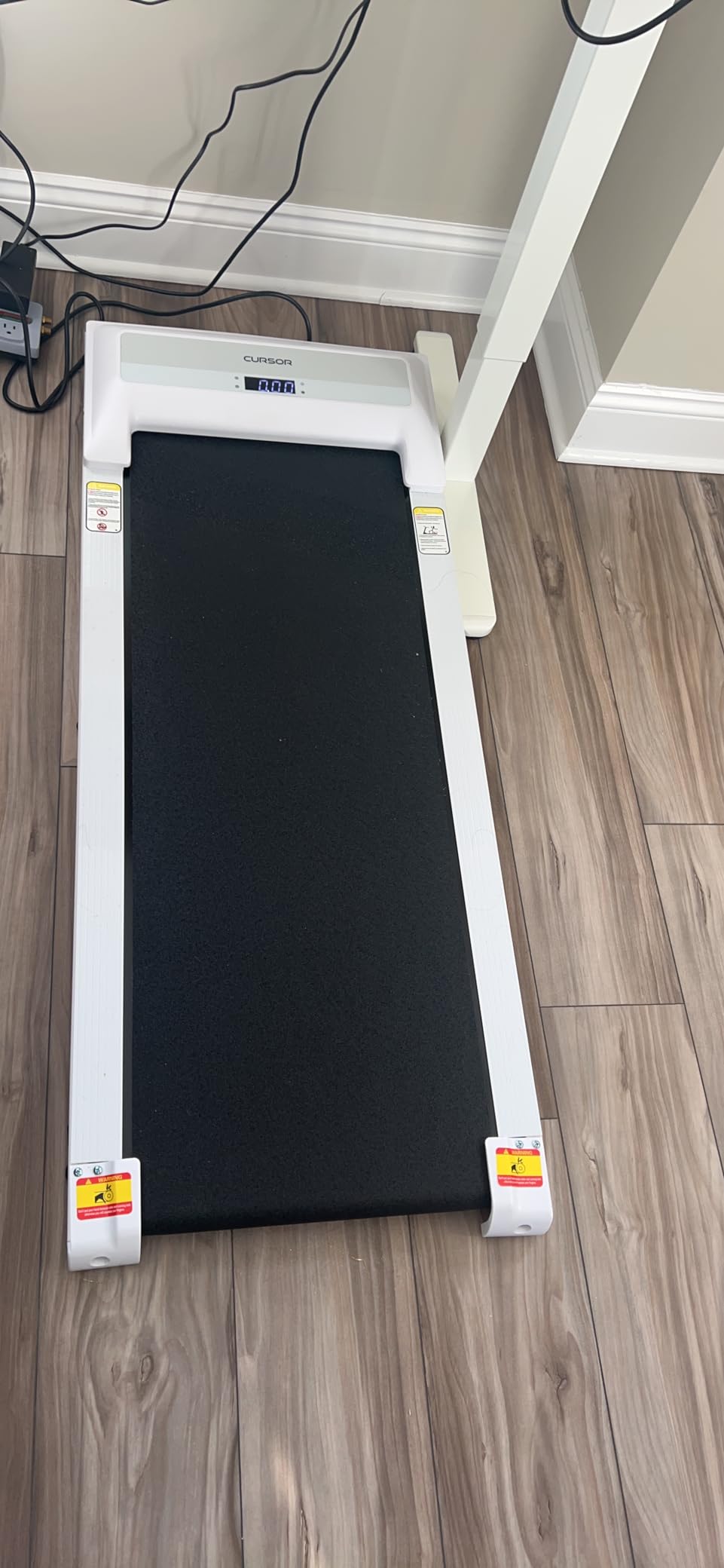CURSOR Treadmills for Home with 20% Incline, 400 lb Capacity & 8.7MPH Compact Folding Treadmill 3.5HP Brushless, 42.5