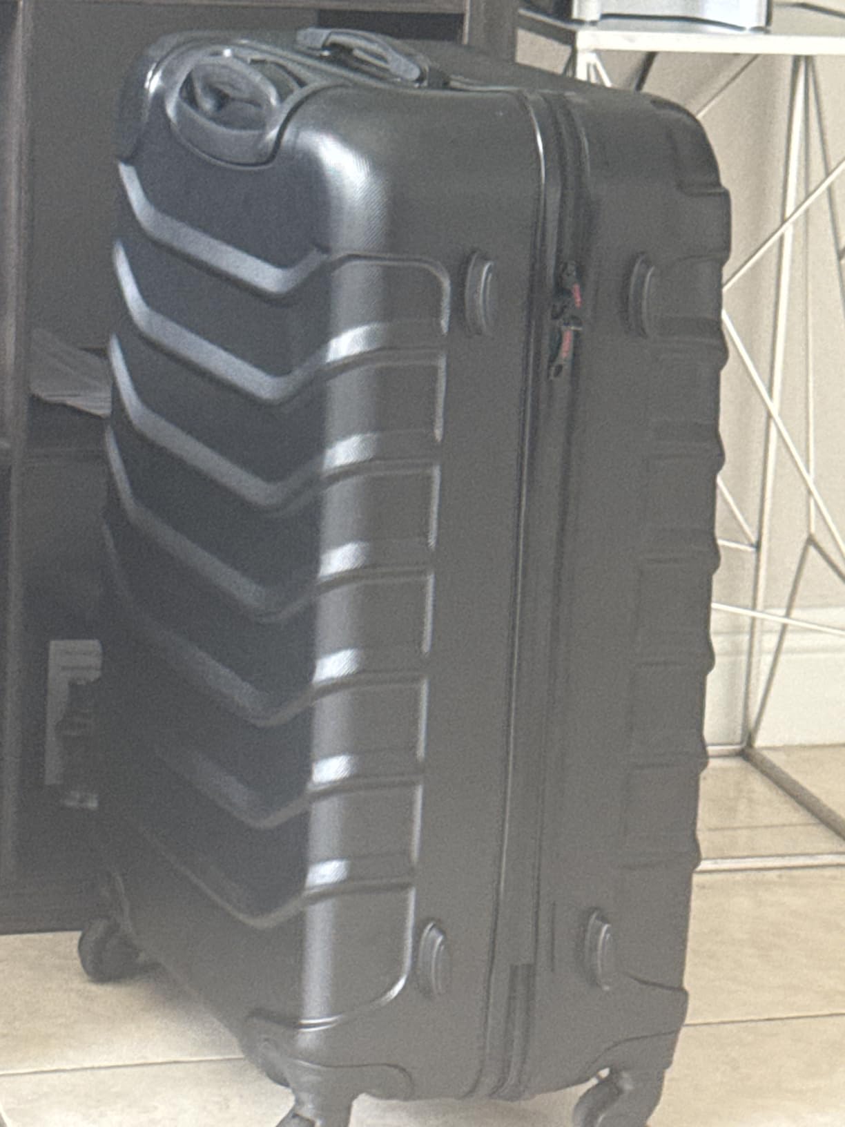 ENDURANCE Luggage with Spinner Wheels, Durable Lightweight Hardside Suitcase, 28-Inch Large Checked customer photo 2