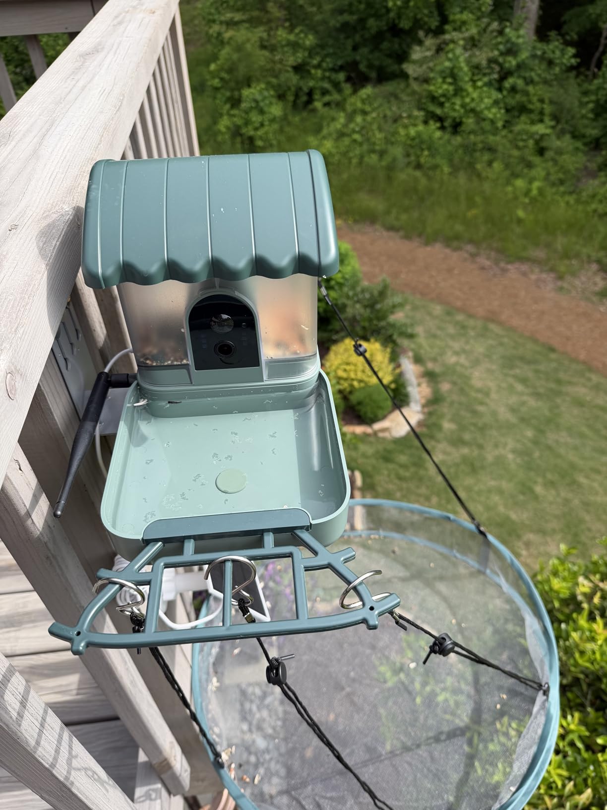 Bird Feeder with Camera for Outdoors, 2-in-1 Dual Camera Smart Combo - Separate Cameras Capture Feeding & Bathing Zones, Solar Powered 2K HD Live View, AI Recognition, Waterproof Backyard Gift customer photo 1