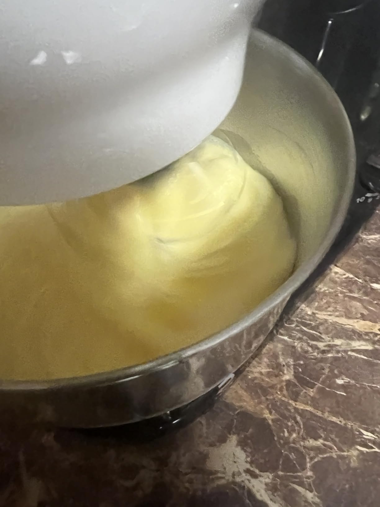 Stand Mixer, Compact & Space-Saving, Stainless Steel Bowl, Unique & Playful Design, Efficient Motor, Dishwasher-Safe Attachments, SM-2549A (Panda) customer photo 2