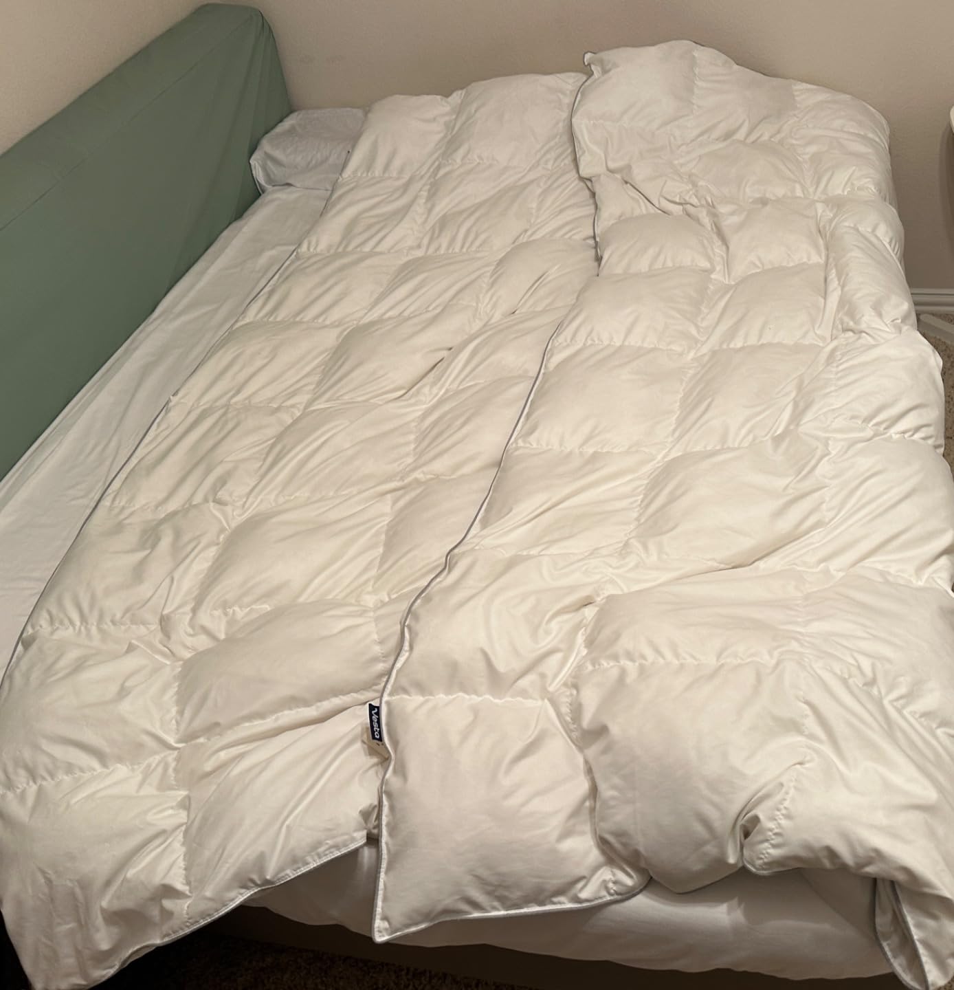 Vesta 95% Hungarian Goose Down Comforter, Heavyweight Winter Duvet Insert, 750 Fill Power, 600 Thread Count Cotton Sateen Shell, King/Cali King (White, 3.2 lbs Down Fill) customer photo 1