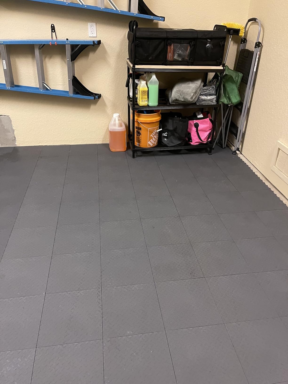 Garage Floor Tiles Interlocking Garage Flooring Tiles Pack of 48 Anti-Slip Oil and Stain Resistant for Garages Shop Floors Basements 40000 LBS Load Capacity (Gray, 12 inch x 12 inch, Non Drain Tiles) customer photo 2