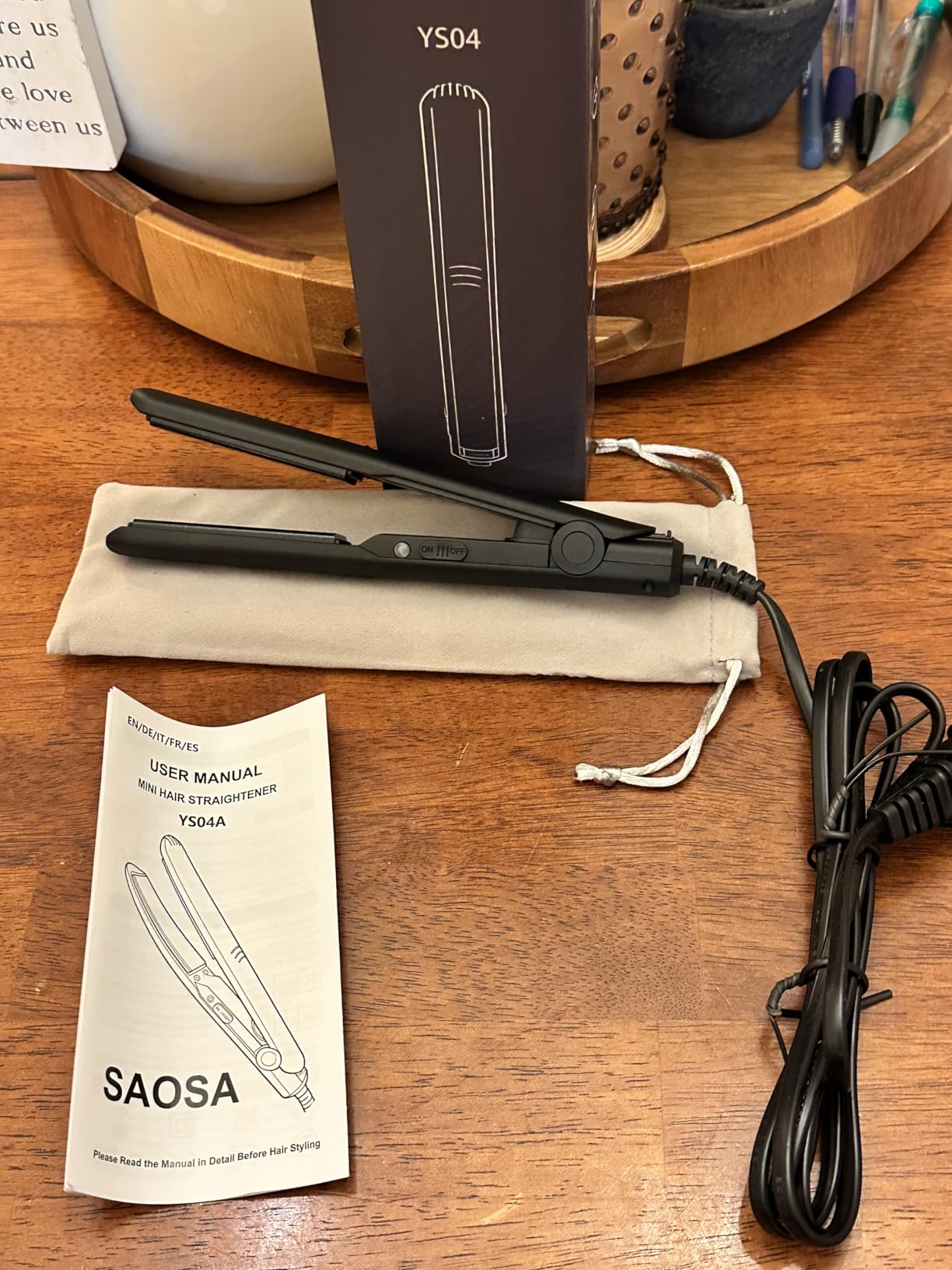 SAOSA Mini Flat Iron, 0.7 Inch Ceramic Small Hair Straightener for Short Hair, Bangs & Edges, 2 in 1 Travel Flat Iron Dual Voltage, 410°F Fast Heat Up Tourmaline Styler with Storage Pouch, Black customer photo 1