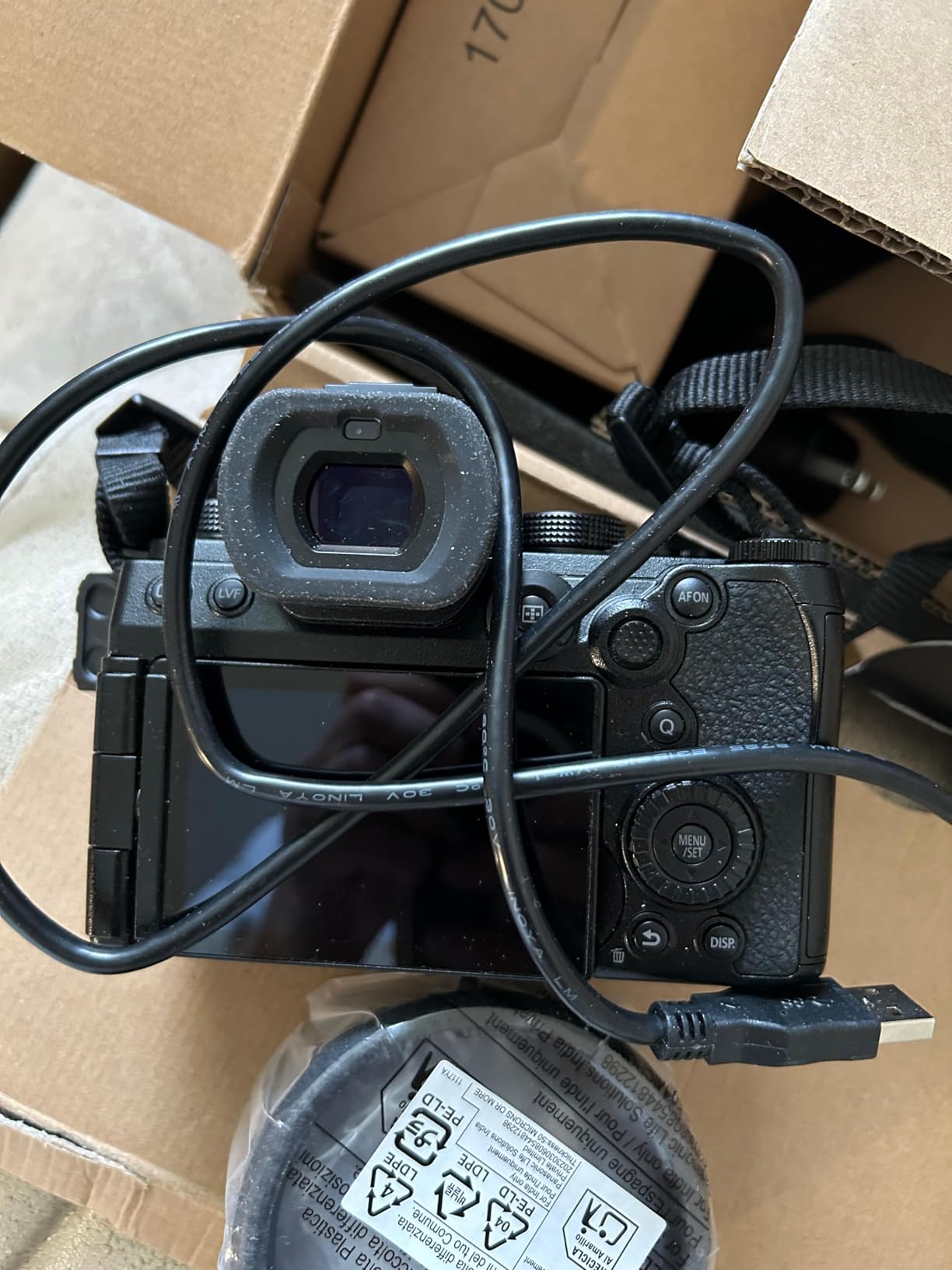 Panasonic LUMIX S5IIX Mirrorless Camera, 24.2MP Full Frame Phase Hybrid AF, Unlimited Recording, 5.8K ProRes, RAW, IP Streaming, 20-60mm F3.5-5.6 + 50mm F1.8 Lenses, LUMIX Digital Camera, DC-S5M2XWK9 customer photo 2