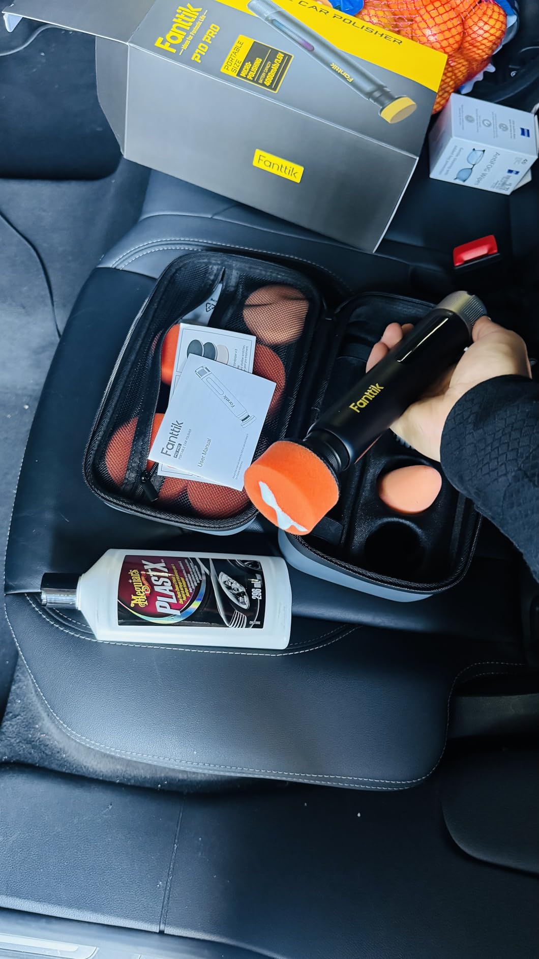 Fanttik P10 Pro Mini Car Buffer Polisher, 4000mAh Cordless Rotary Car Polisher Waxer, 2 Inch/3 Inch, 3 Variable Speed 300-950 RPM Car Detailing Kit for Polishing, Sanding and Waxing, Ideal for Dad customer photo 2