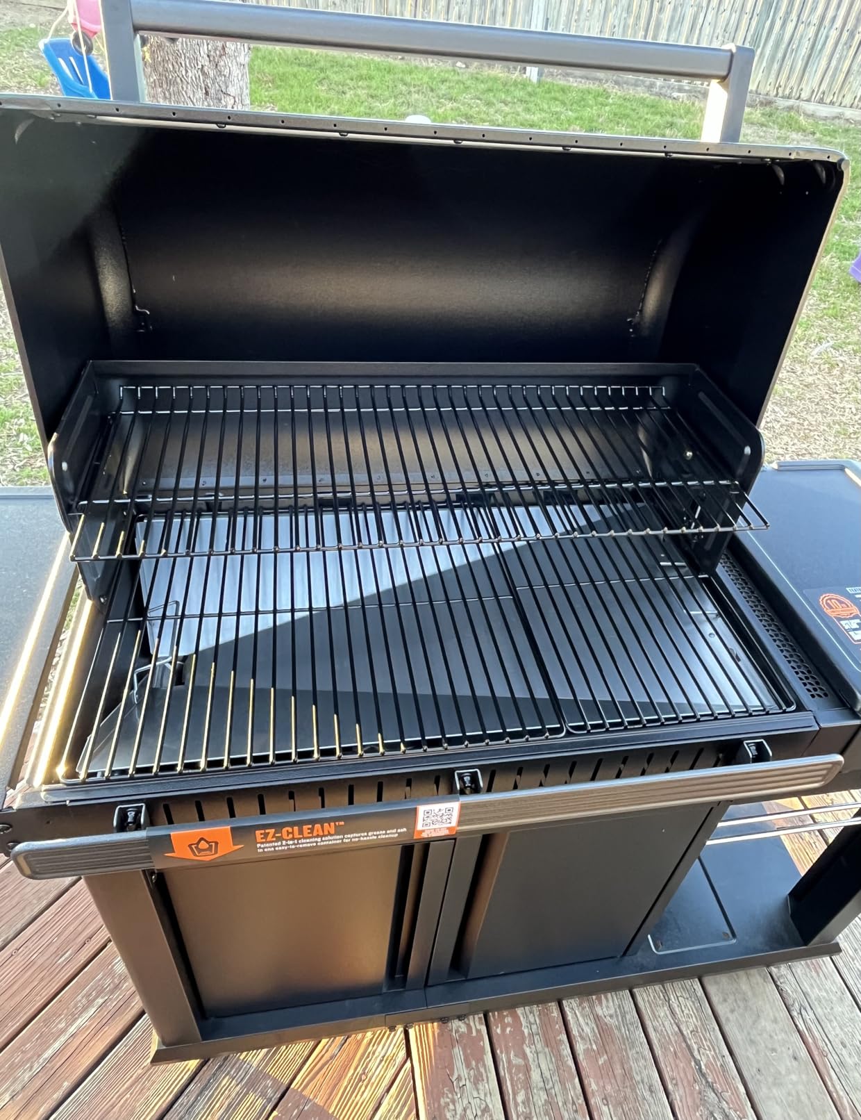 Traeger Grills Woodridge Pro Plus Electric Wood Pellet Grill and Smoker, 970 Sq. In., Folding Side Shelf, WiFIRE Technology, Super Smoke Mode, with Cabinet, Black, TFC97JLK customer photo 2