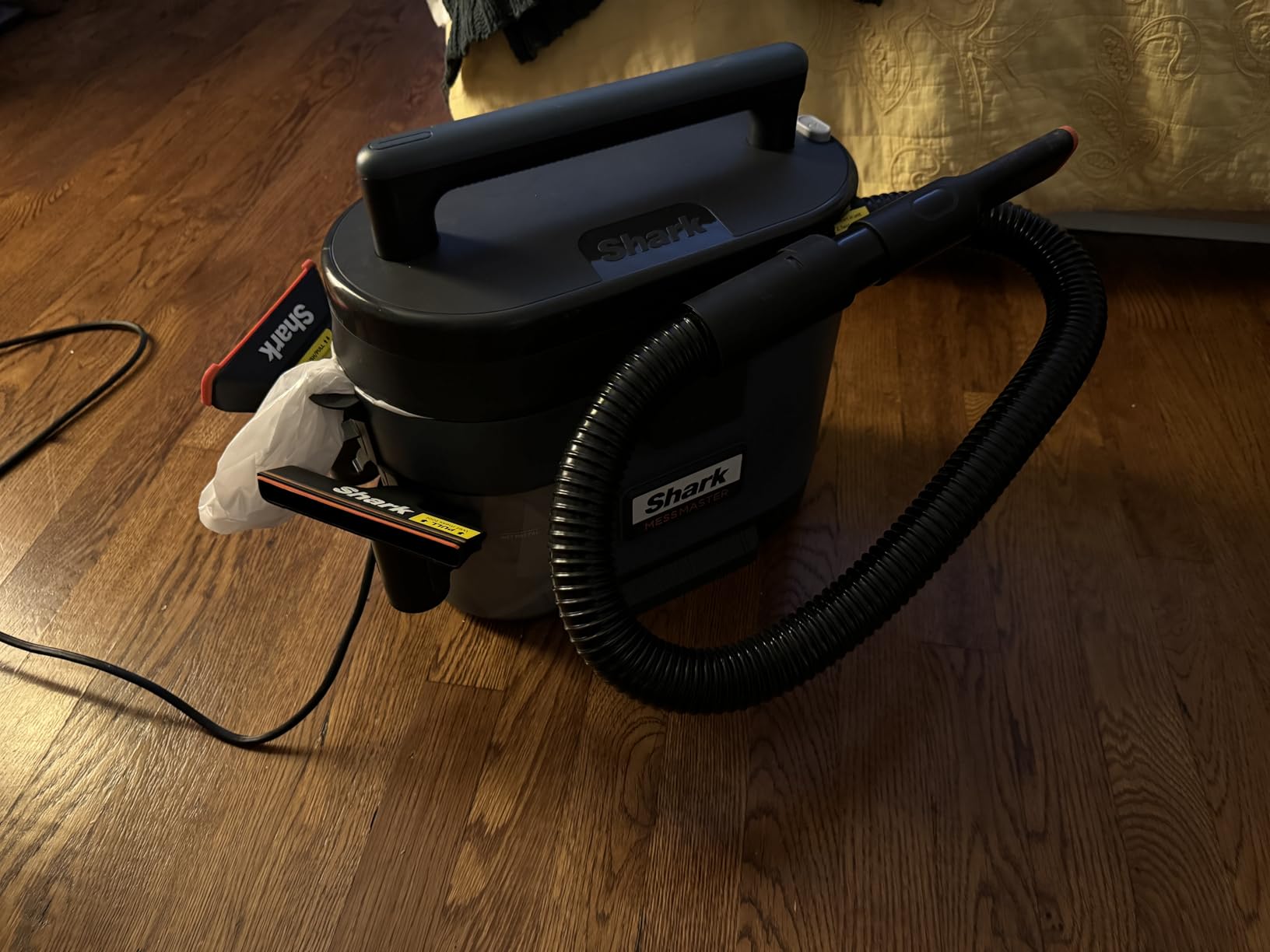 Shark EveryMess Ultra-Powerful 3-in-1 Wet Vac, Dry Vac, & Stain Eliminator with StainForce Technology, Perfect for Homes, Pets, and Cars, VX101 customer photo 1