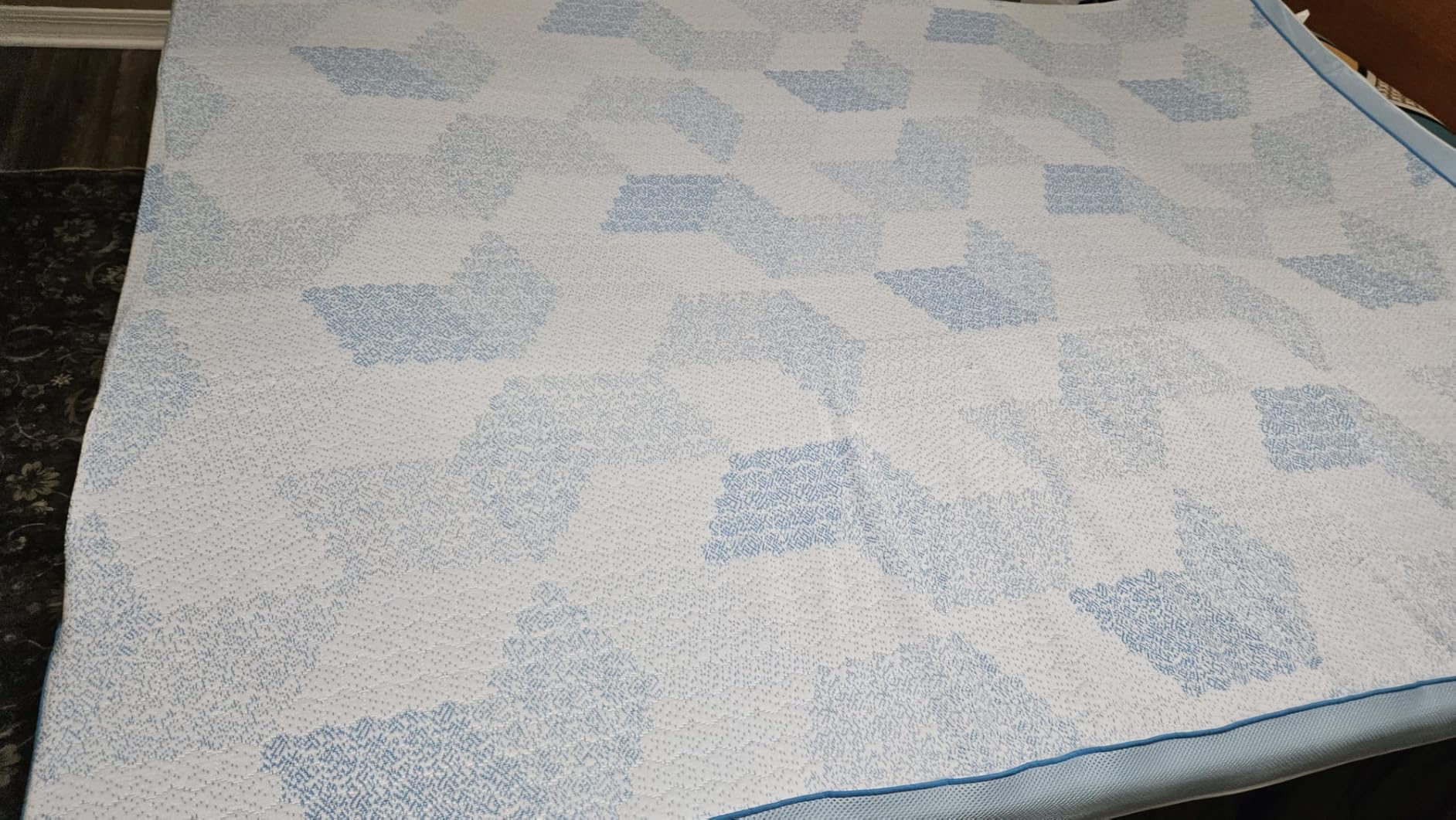PERLECARE 3 Inch Queen Mattress Topper- Medium Firm Cooling Gel Memory Foam Mattress Topper for Pressure Relief, Washable & Non-Slip, CertiPUR-US Certified & Oeko-Tex customer photo 1
