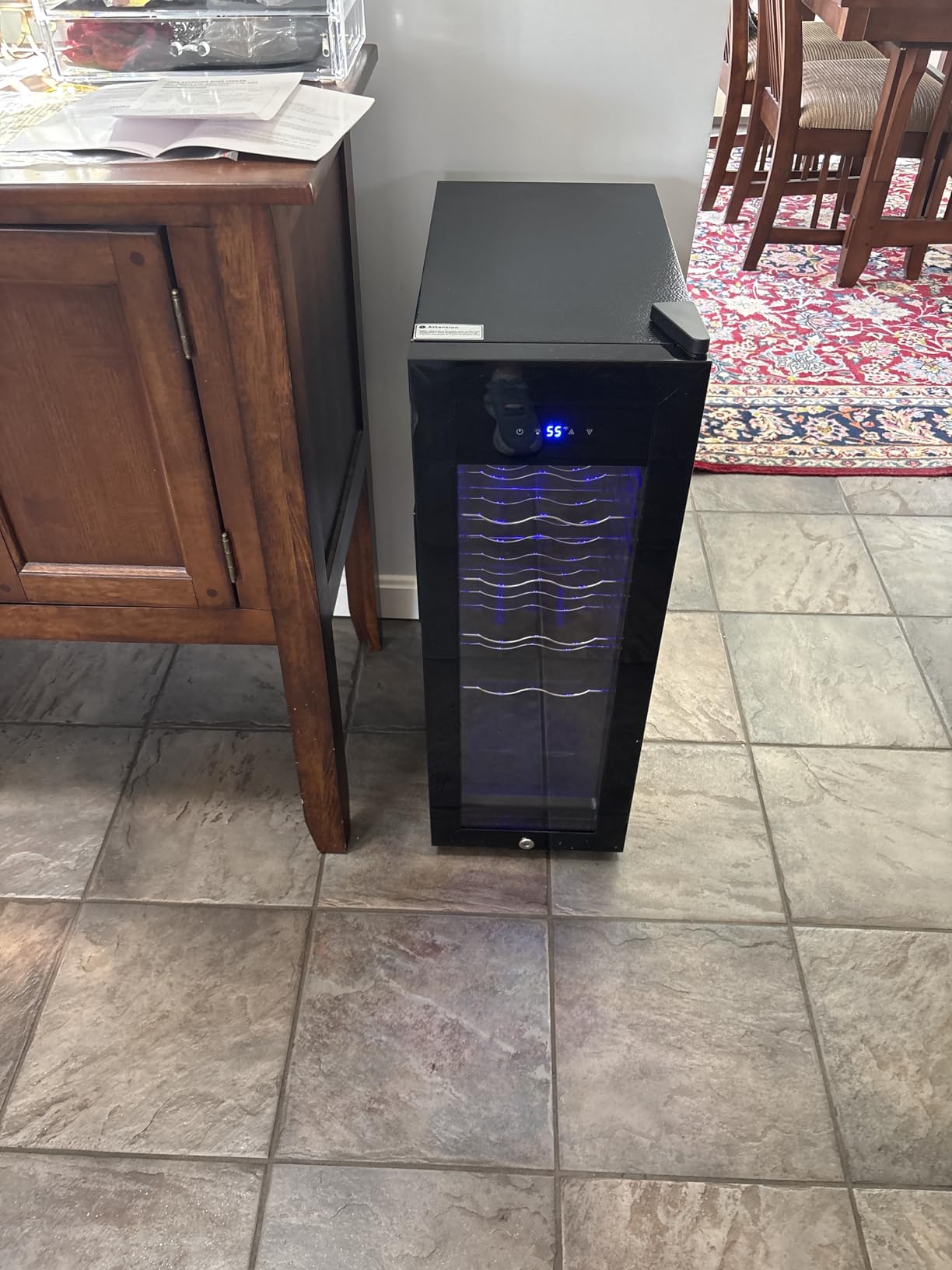 Icyglee 25 Bottle Compressor Wine Cooler Refrigerator, Freestanding Wine Cellar with 41-64F Adjust Temp & Double-layer Glass Door for Red and White, Wine Cooler for Home Bar, Black customer photo 1