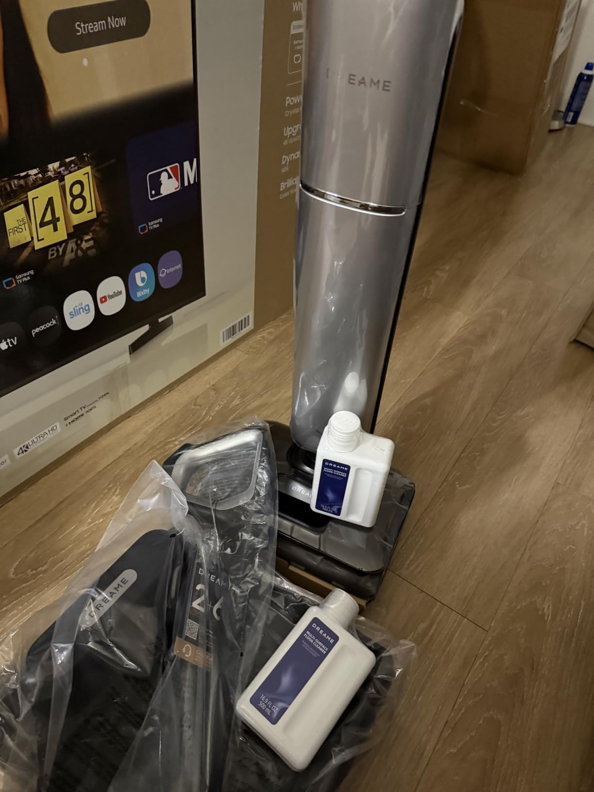 DREAME Aero Pro Wet Dry Vacuum Mop, Ultra-Slim with Hot Self-Cleaning/Self-Drying, 0 Hair Tangle Great for Pet Owner, Powerful Wet Dry Vacuum with 60min Runtime, Pick-up & Mop at The Same Time customer photo 2