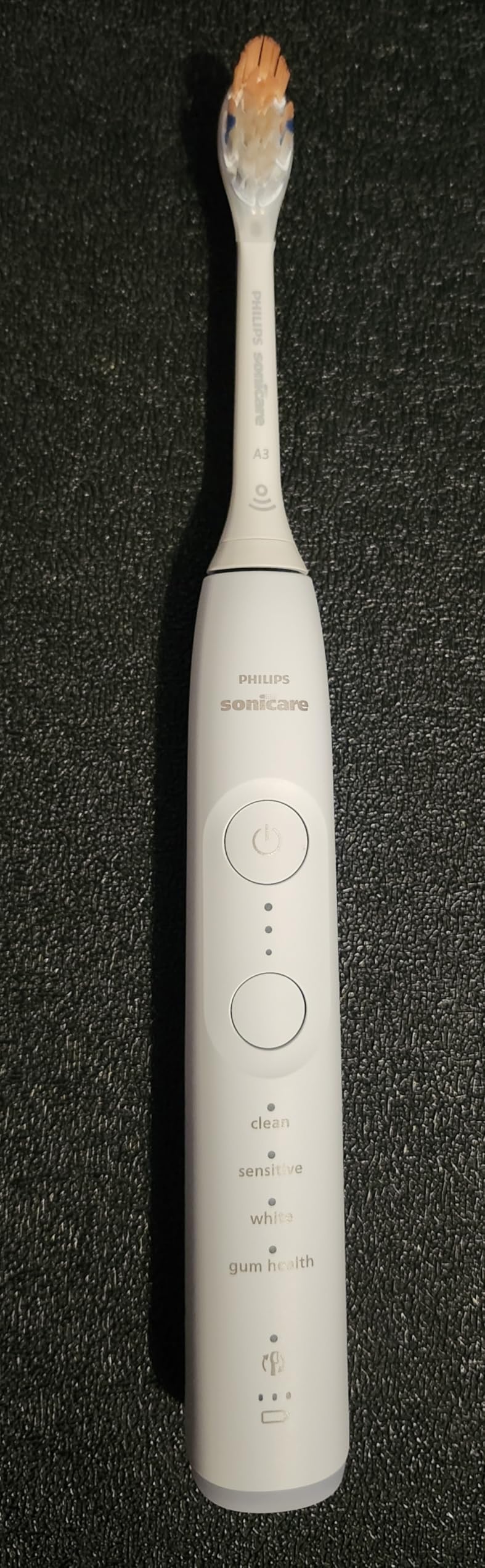 Philips Sonicare 7300 Series Electric Toothbrush - Next-Gen Sonicare Technology, Pressure Sensor, 12 Brushing Settings, 21-Day Runtime, Navy Blue, HX7423/05 customer photo 1