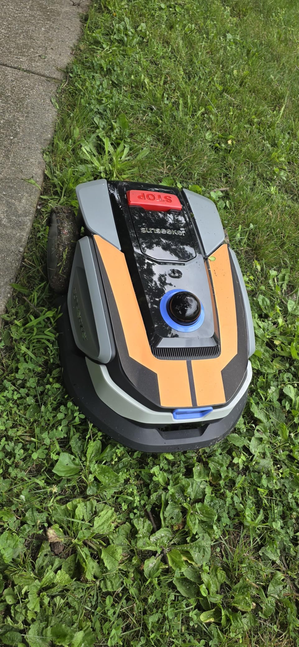 Sunseeker S4 LiDAR Robot Lawn Mower for Up to 0.25 Acre, Vision AI + 360° 3D LiDAR Navigation, Wire-Free Virtual Boundary, Systematic Cutting, 42% Slope, App Control customer photo 1