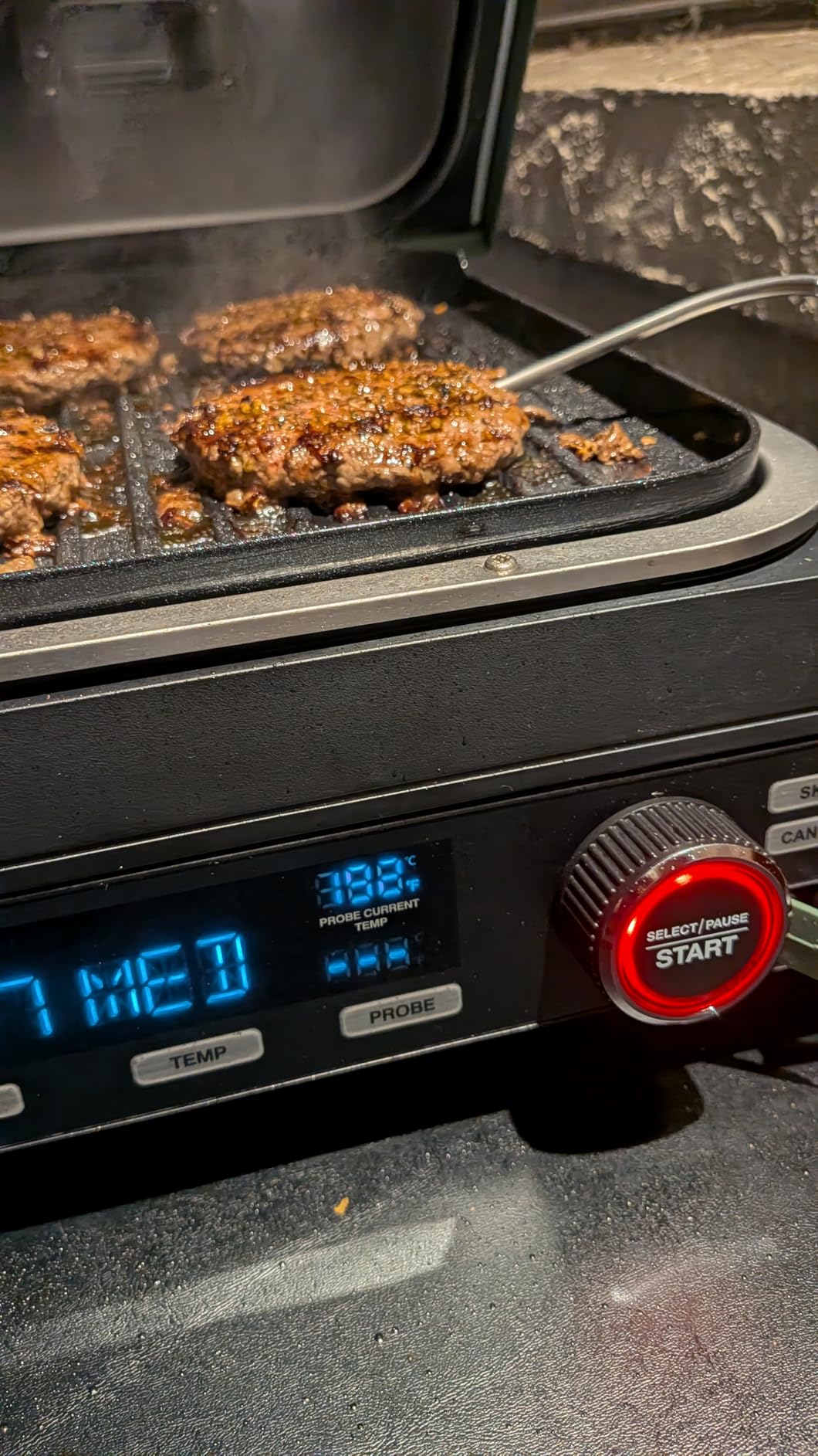 Cuisinart FlavorBoost 8-in-1 Outdoor Electric BBQ Grill & Portable Smoker, Air Fryer Grill Combo with Smart Probe, CEG-1302 customer photo 2