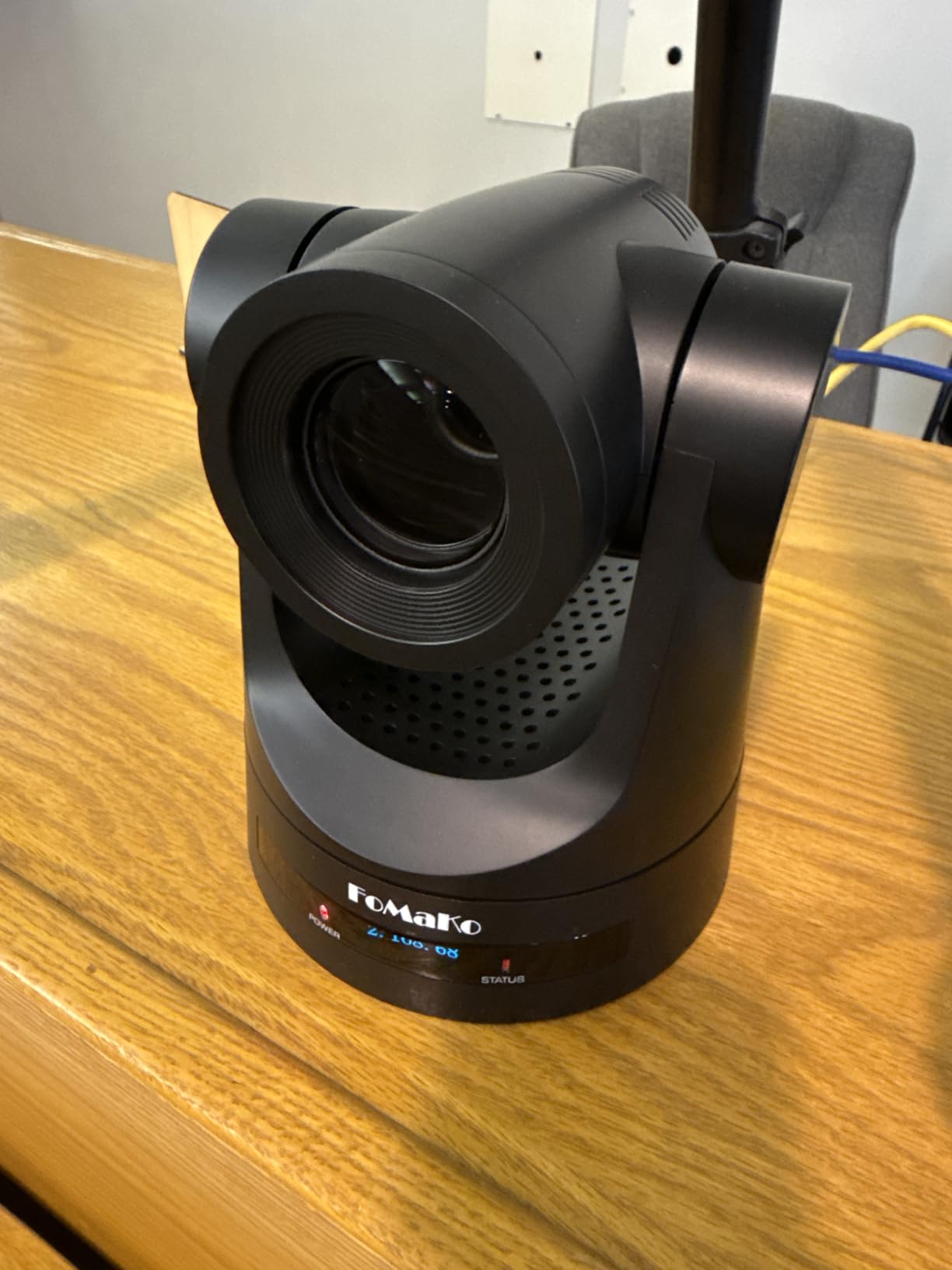 FoMaKo 4K 60fps NDI PTZ Camera, Supports NDI HX3 4K 60fps Output, 20x Optical Zoom, Gen 3 AI Auto-Tracking, 3G-SDI/HDMI/NDI/USB/PoE, Ideal for Church Worship & Live Studio,K600N Black customer photo 1