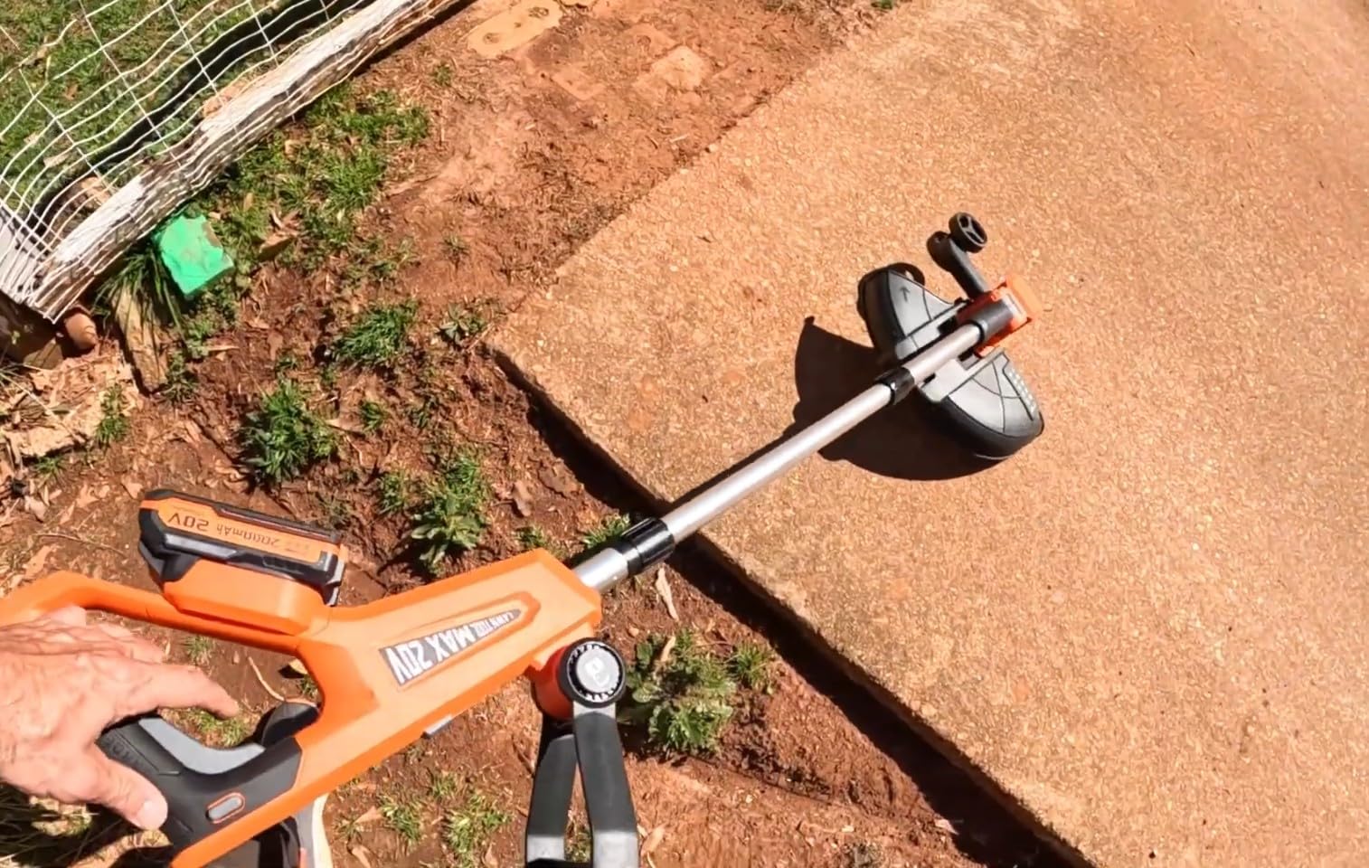 VARSK 12 Inch 20V Cordless Weed Wacker with Automatic Line Feed, 2 in 1 String Trimmer and Edger, Includes 2 X 2.0Ah Batteries/1 X Charger/6 X Replacement Spools, Weed Eater for Lawn, Garden, etc customer photo 1