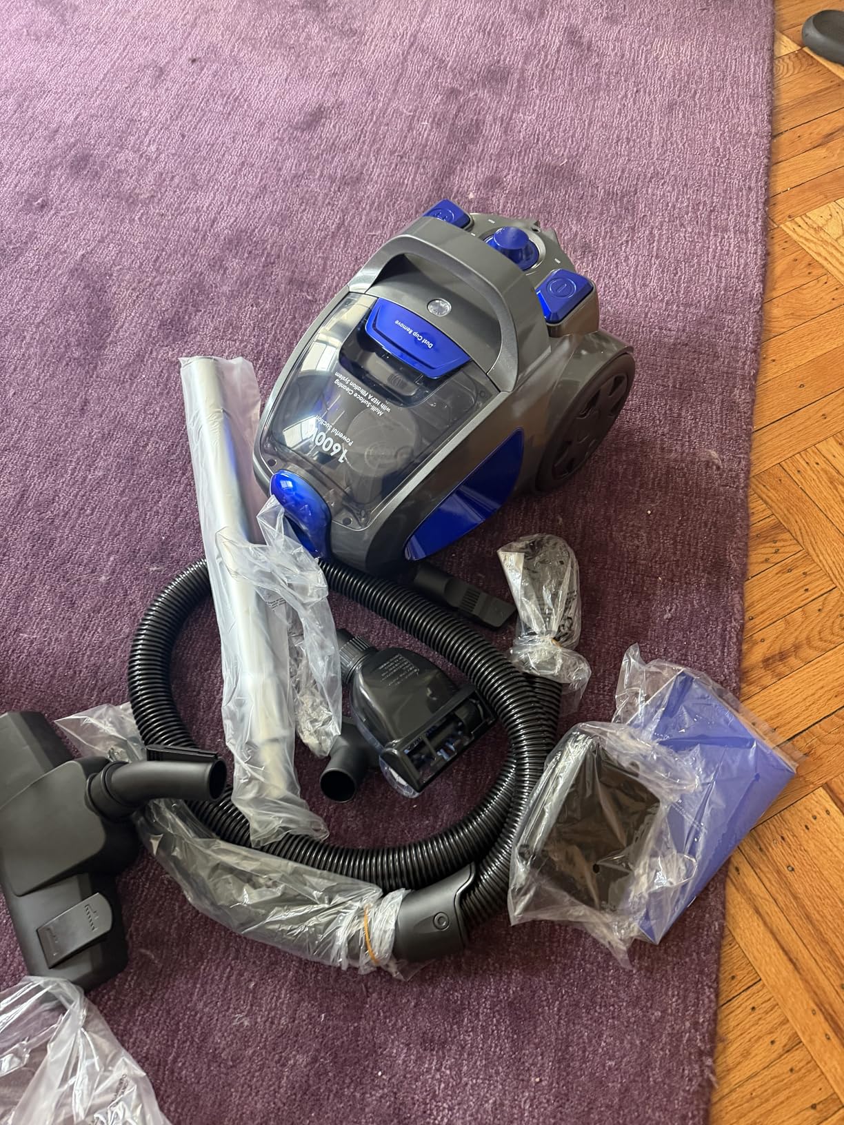 Canister Vacuum Cleaner, 40Kpa 1600W Cyclon Power Bagless Canister Vacuum Cleaners for Home, 3.7QT Large Dust Cup, Lightweight Vac for Hard Floors, Carpets, Pet Hair, Blue customer photo 1