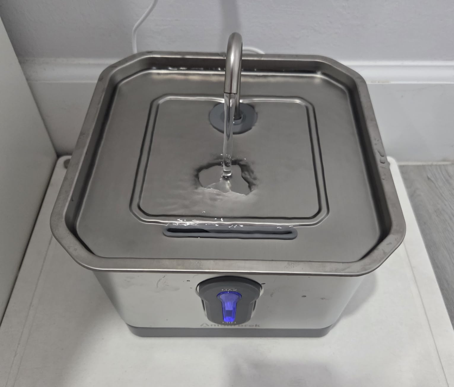 Amunrbrek Smart Cat Water Fountain with App, 3.5L Stainless Steel Gravity Pet Water Dispenser, Silent Pump, Low Water Alert & Drinking Tracking customer photo 2