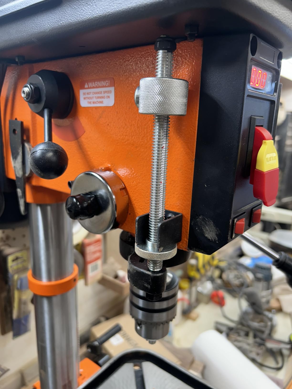 VEVOR 10-Inch Benchtop Drill Press, 5 Amp, 0.8 HP 600W Bench Drill Press, 530-3140 RPM Variable Speed, 0-45° Tilting Worktable, with Laser and LED Work Light, Tabletop Drilling Machine, for Wood Metal customer photo 1
