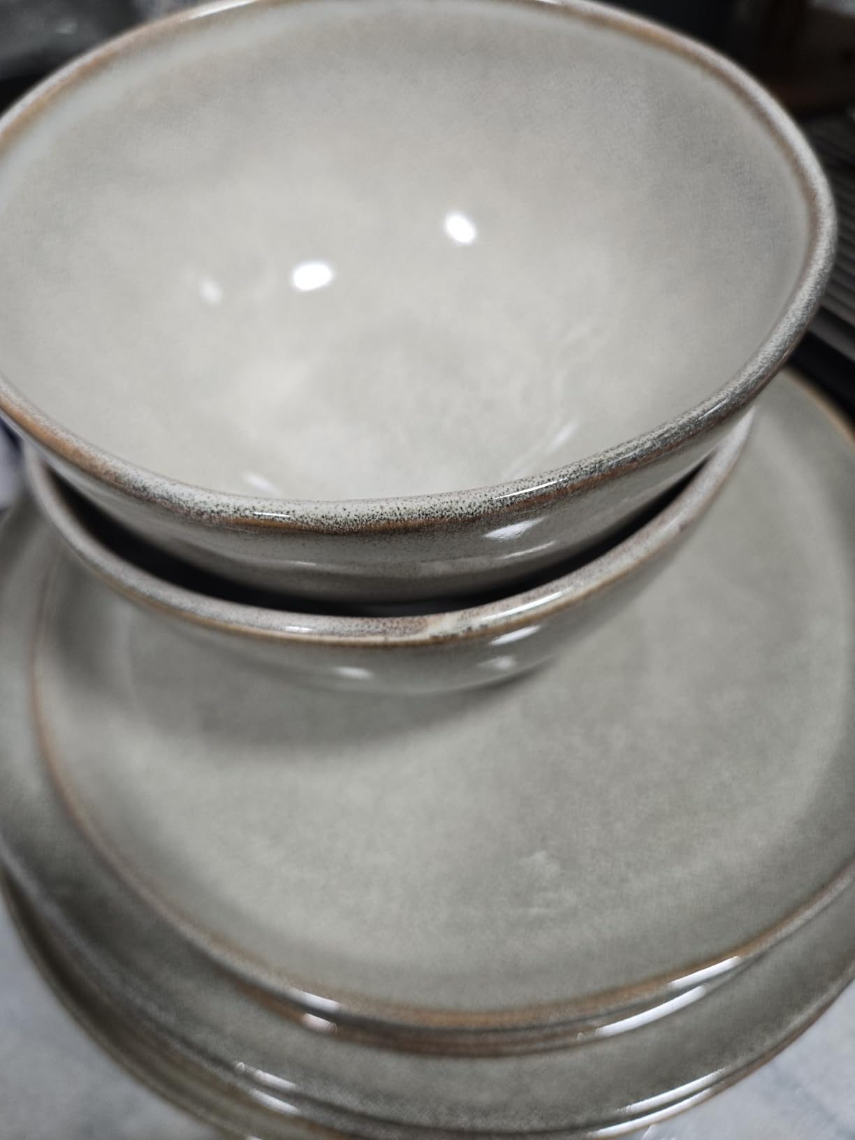 KINGSTONE Stoneware Dinnerware Sets, 24-Piece Reactive Glaze Porcelain Plates and Bowls Sets for 8, Handcrafted Rustic Ceramic Dishes Set, Highly Scratch Resistant, Dishwasher & Microwave Safe, Grey customer photo 2