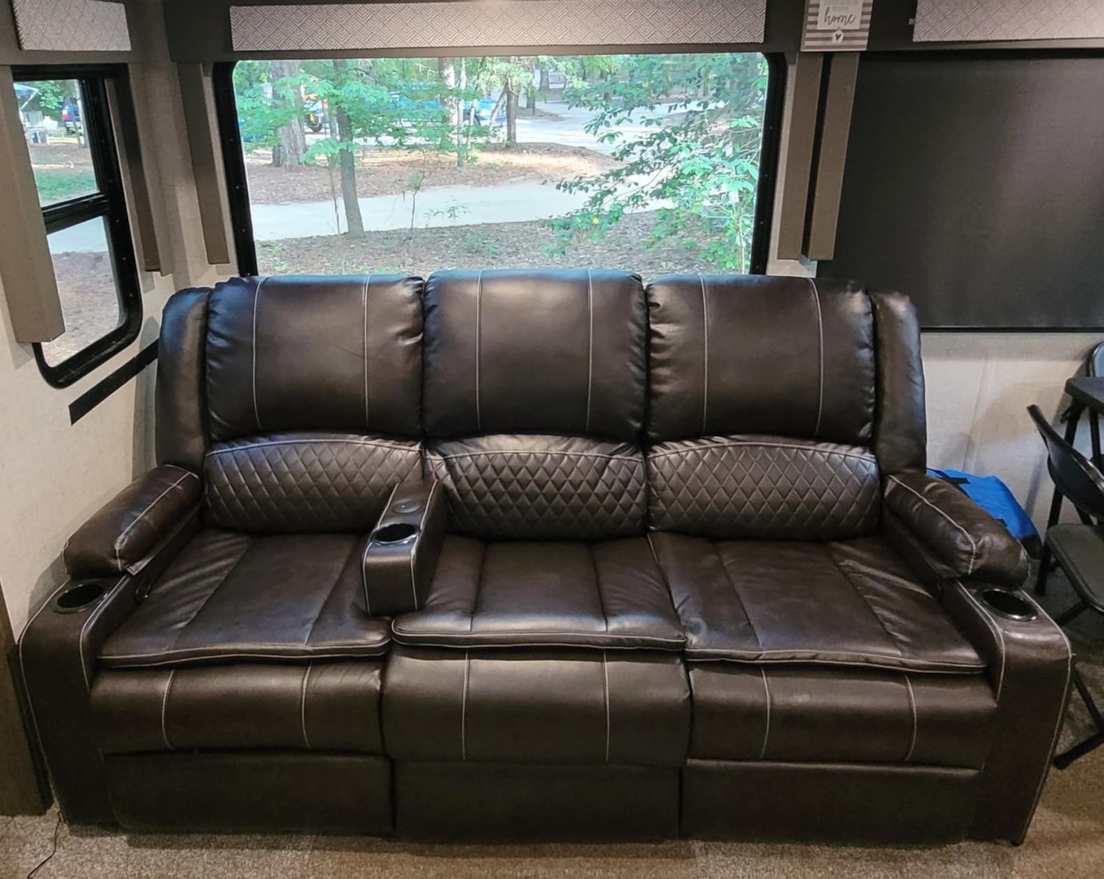 Yolsali Manual Reclining Sectional Sofa Set, 7 Seats Soft Leather Recliner Corner Sectional Couch, Family-Sized L-Shaped Recliner Couch with USB Charging, Thickened Padding, Sturdy Frame, Brown customer photo 2