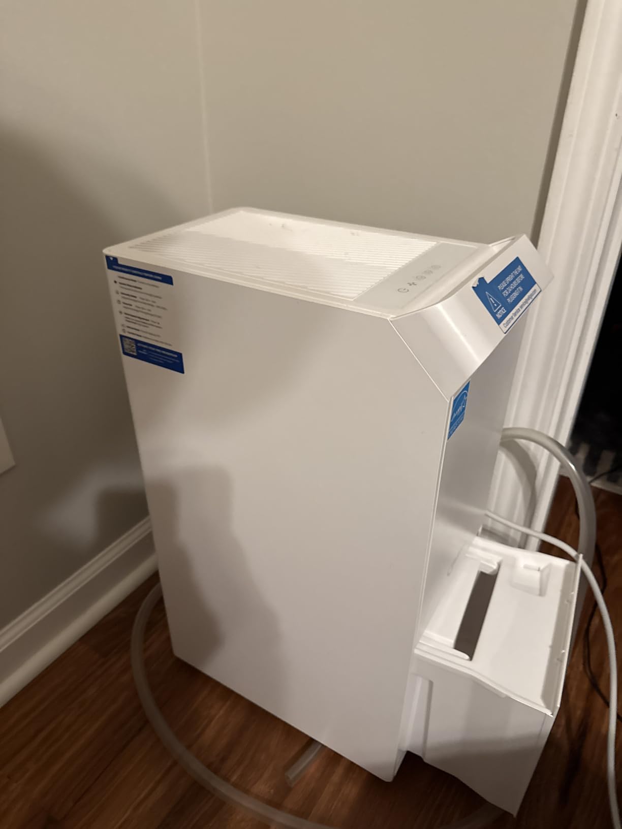 6,000 Sq.Ft Most Efficient Energy Star 2025 Dehumidifier with Pump, Vellgoo Max 140 Pint/D Smart Compressor Dehumidifier for Basement with Drain Hose, for Home,Large Rooms customer photo 2