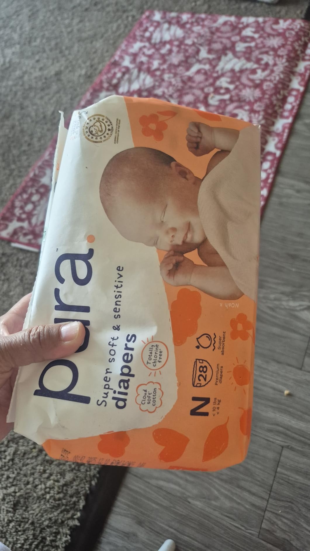 Pura Baby Diapers Size 2-70 Count, 12-18lbs, 12hr Leak Protection, Soft & Gentle Diapers for Hypoallergenic & Sensitive Baby Skin, Toxin-Free*, Organic Cotton, Blowout Blocker, Wetness Indicator customer photo 1