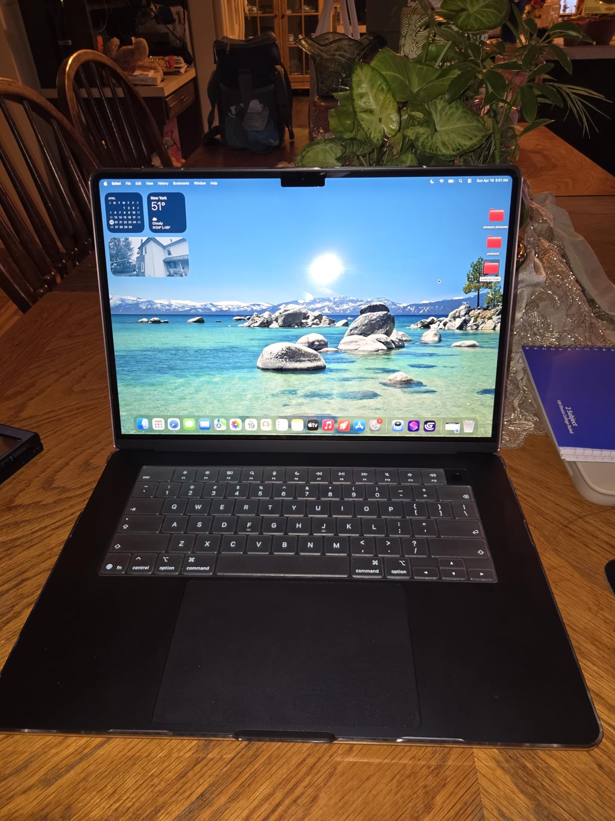 2026 MacBook Air 15-inch Laptop with M5 chip: Built for AI, 15.3-inch Liquid Retina Display, 16GB Unified Memory, 512GB SSD, 12MP Center Stage Camera, Touch ID, Wi-Fi 7; Midnight customer photo 1