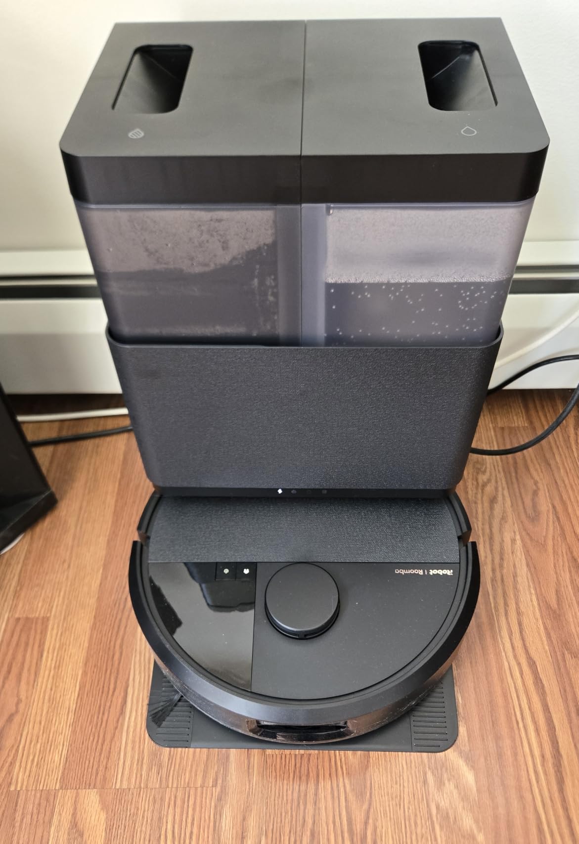 iRobot Roomba Plus 505X Combo Robot Vacuum & Mop + AutoWash Dock, Auto-Empties up to 75 Days, Extending Spinning Mop Pads, Pad Wash & Heated Drying, Avoids Obstacles, LiDAR, Ideal for Homes with Pets customer photo 2