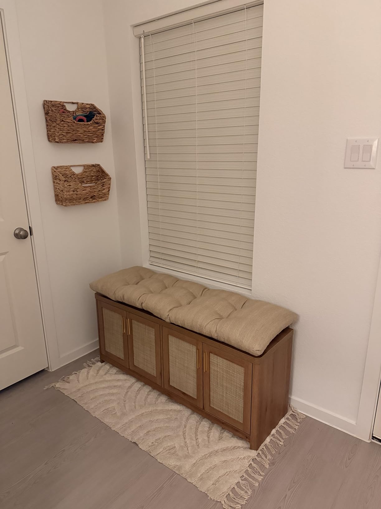 VASAGLE ELLAN Collection - Boho Shoe Bench with Cushion, Entryway Storage Bench with 4 Rattan-Look Cabinet Doors, Rounded Corners, Adjustable Shelf, for Bedroom Under Window, Natural Brown ULSB502KC01 customer photo 2