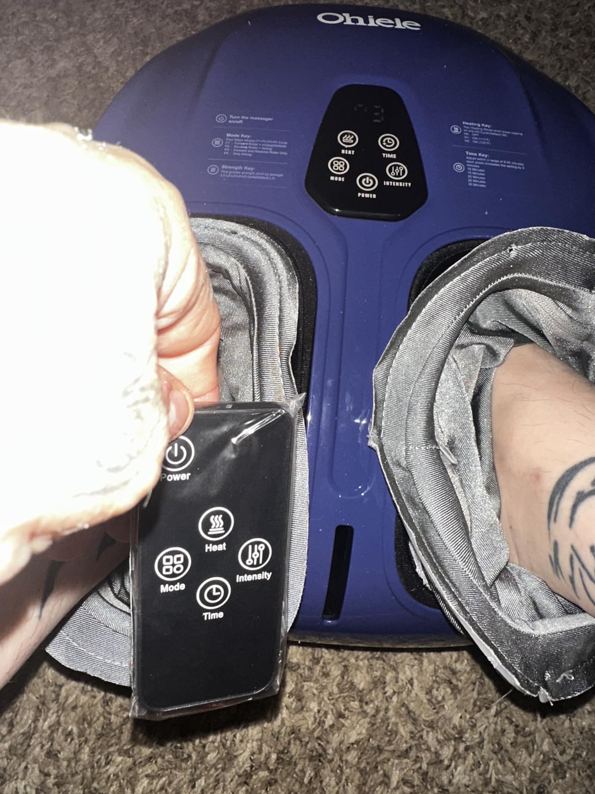 Foot Massager with Heat, Shiatsu Deep Kneading Massager for Plantar Fasciitis, Foot Massage Machine with Multi Massage Modes & Remote Control for Pain Relief (Purple) customer photo 1
