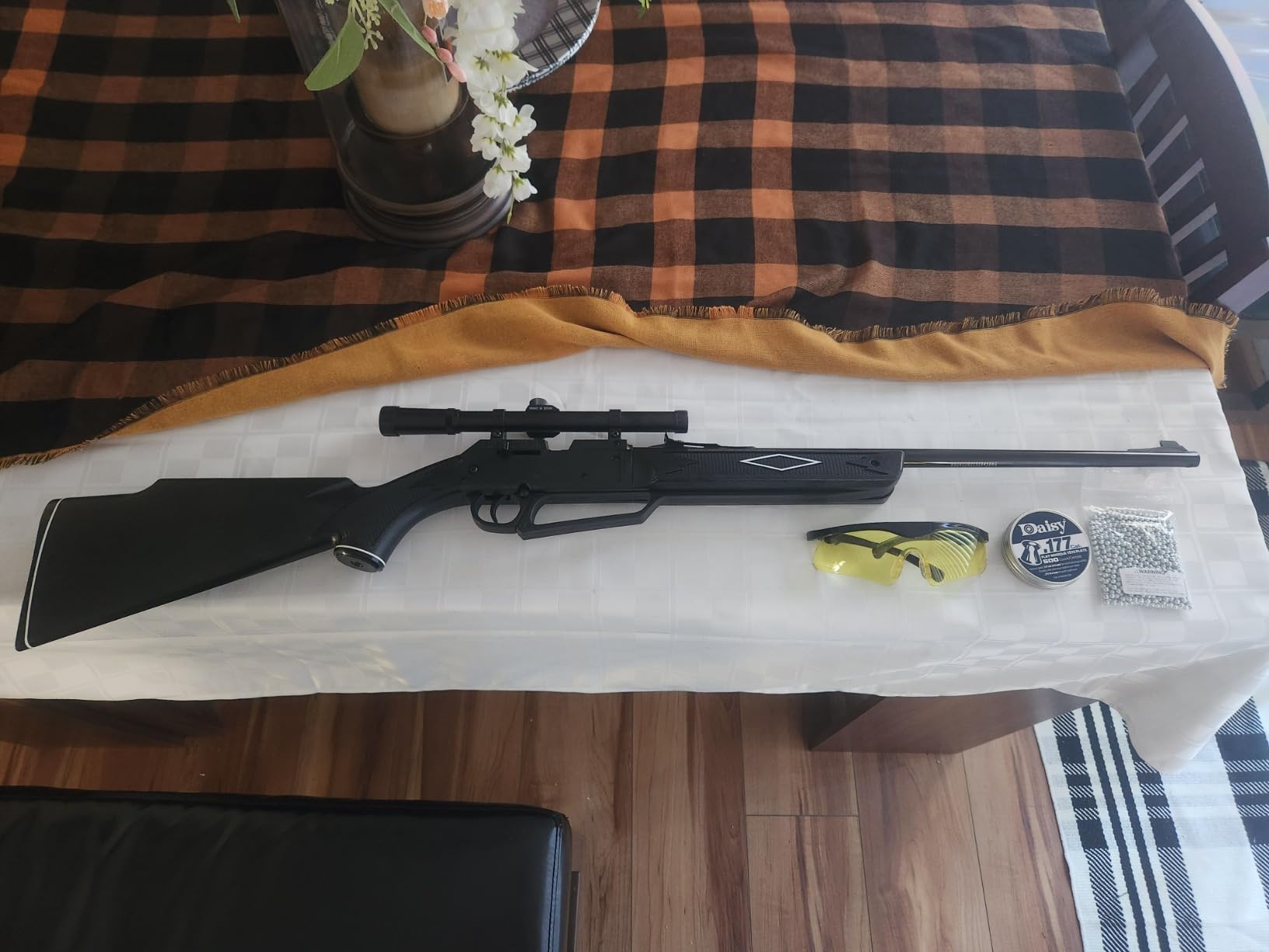 Daisy Powerline 880 Multi-Pump Pneumatic Air Rifle Kit with 4x15 Scope - .177 Caliber BB or Pellet Gun, 800 FPS customer photo 1