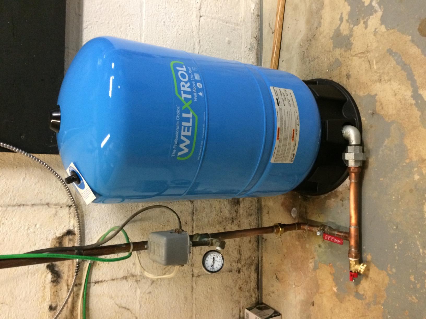Amtrol-Well-X-Trol 20 Gallon Water System Pressure Tank with Composite Base - WX-202D customer photo 2