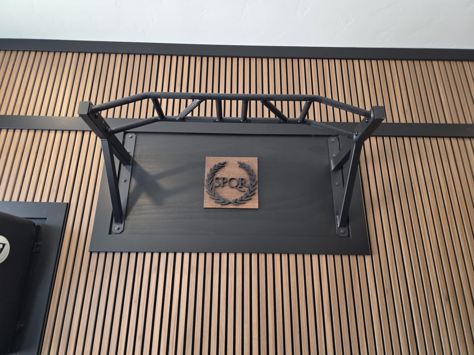 XMark Commercial Wall Mounted Multi Grip Pull Up Bar Ranked Number 1 Men's Health customer photo 2