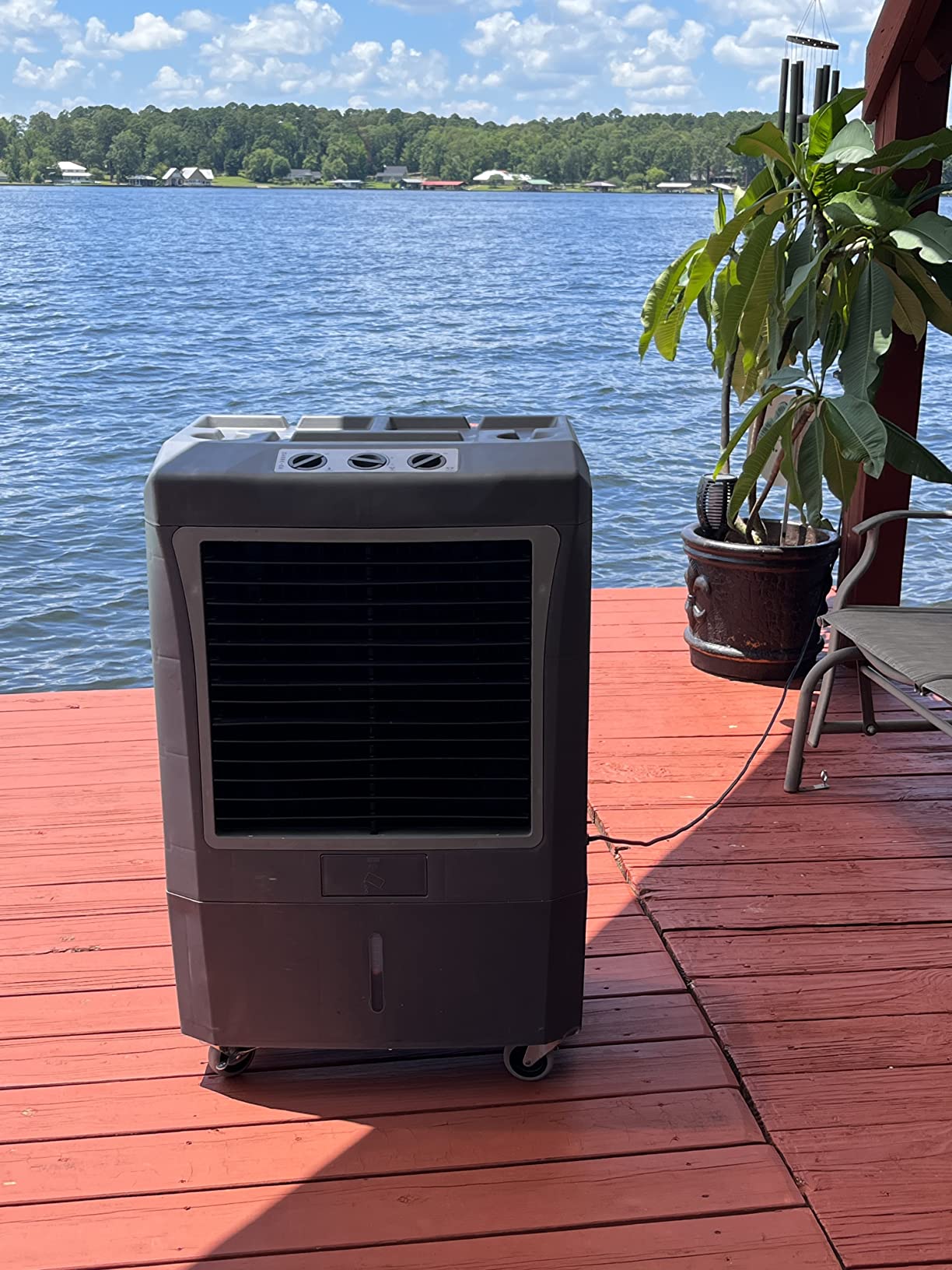 Hessaire MC37V Mobile Evaporative Cooler, 3100 CFM customer photo 2