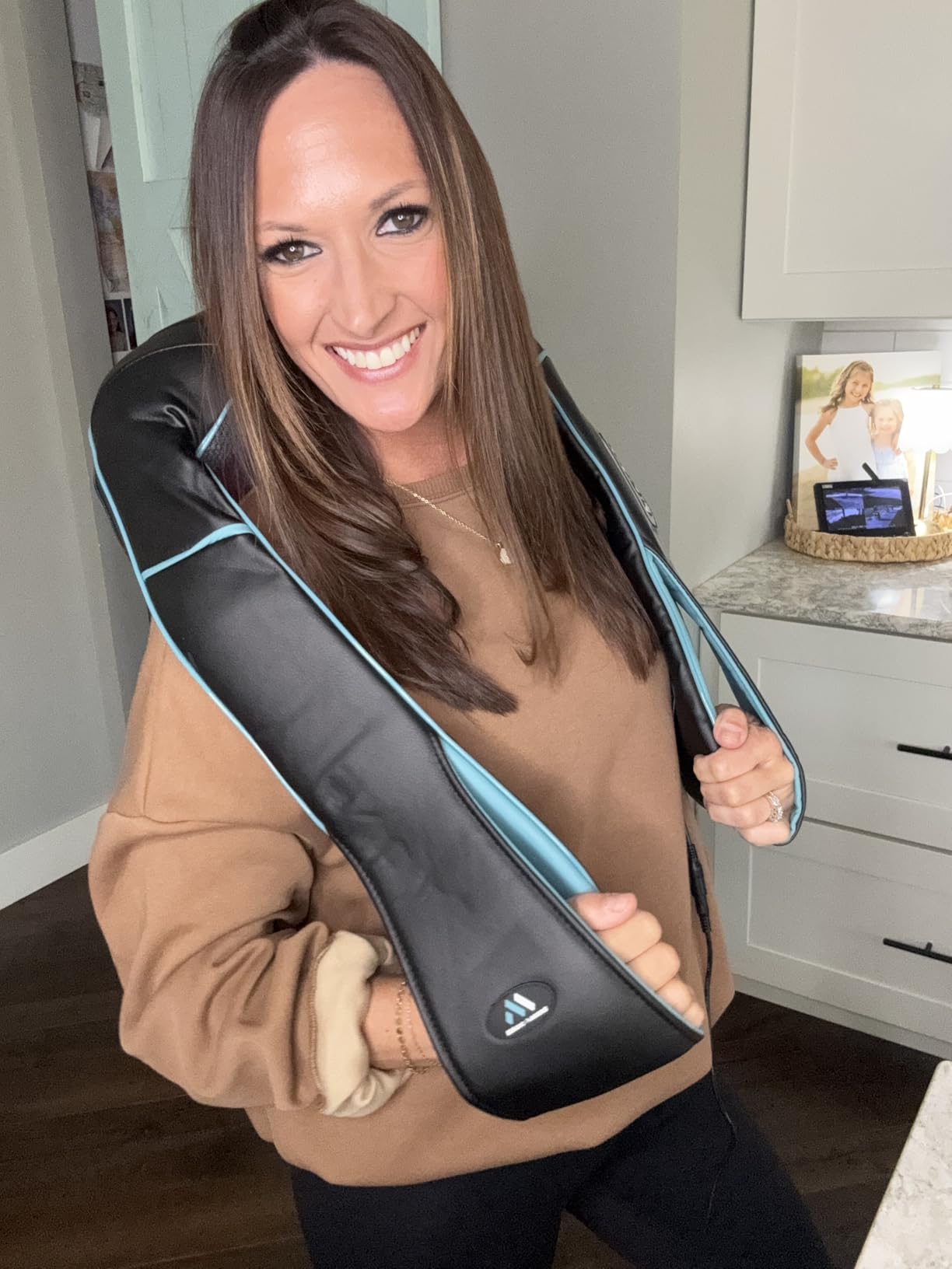 MagicMakers Shiatsu Neck Massager with Heat for Pain Relief Deep Tissue, Back & Shoulder Relief customer photo 2