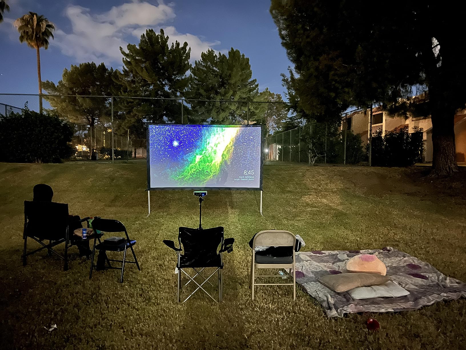 Projector Screen Outdoor, JWSIT 120 inch Outdoor Movie Screen - Upgraded 3 Layers PVC 16:9 Projector Screen, Portable Video Projection Screen with Carrying Bag for Home Theater Backyard customer photo 1