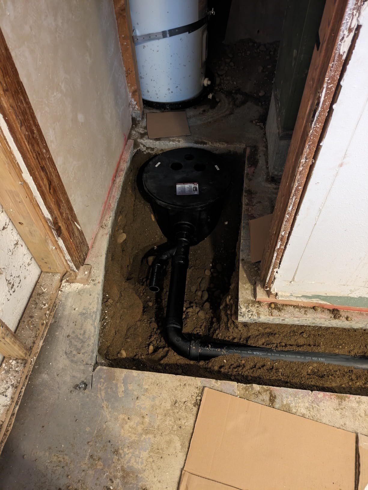 Superior Pump 93015-U Cast Iron Tethered Float Switch Sewage Pump with Basin Kit, 1/2 HP customer photo 1
