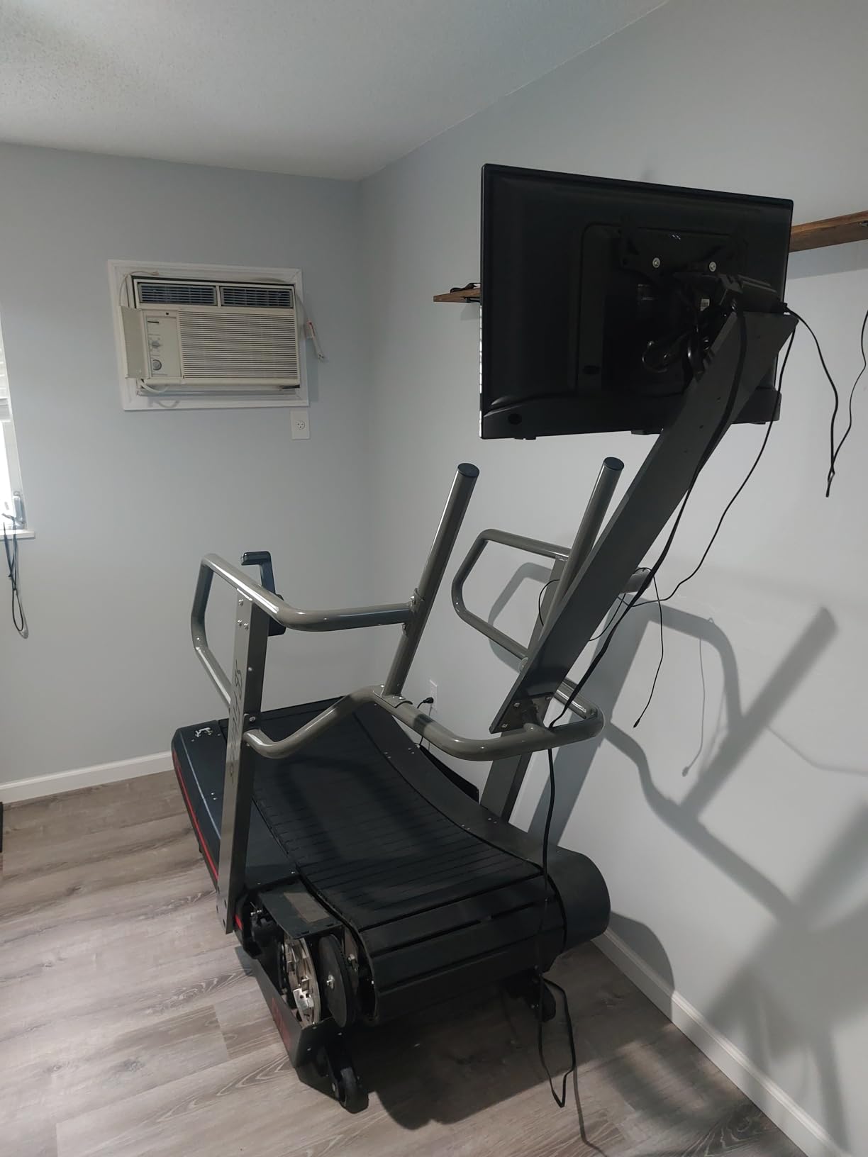 SB Fitness Equipment CT700 Self Generated Manual Curved Commercial Treadmill with 8 Resistance Levels for Sprinting and Sled Push with 19