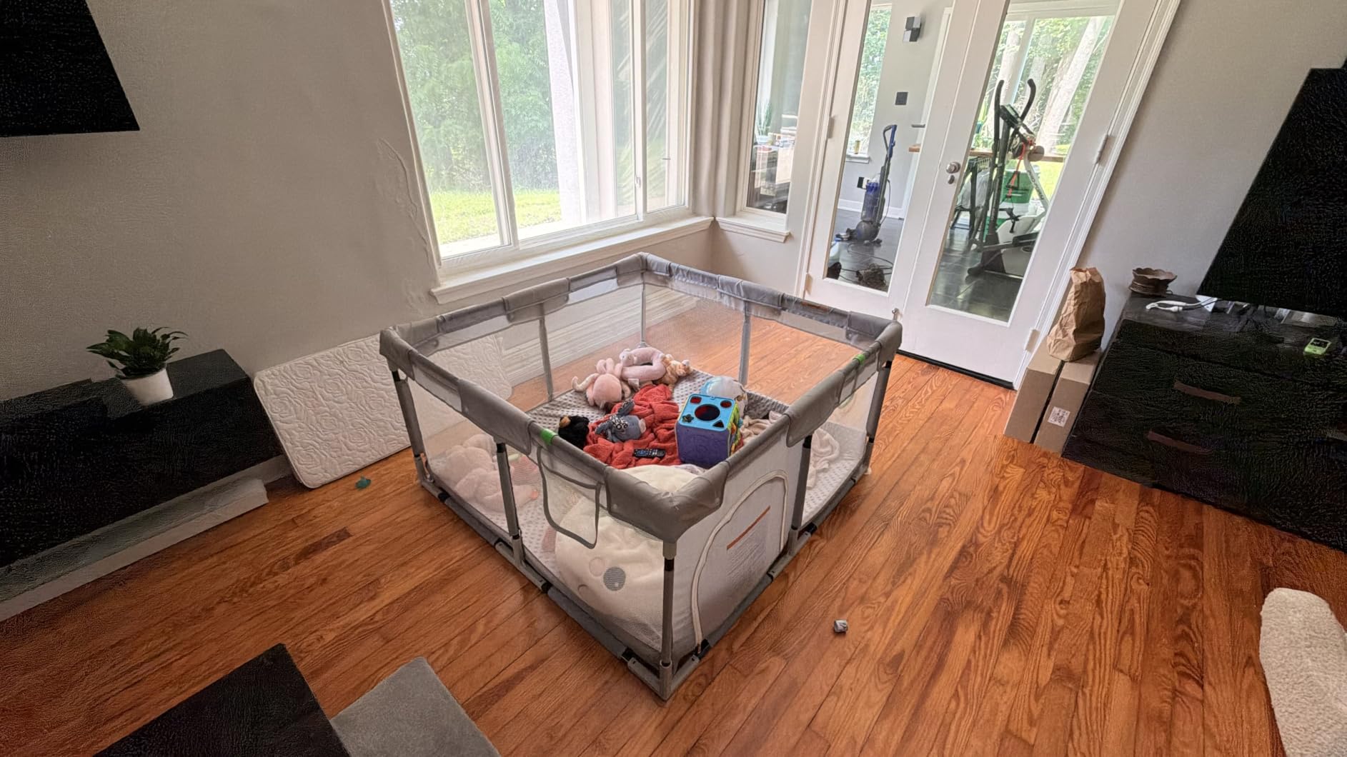 Fodoss Baby Playpen 47x47in, Small Play Pen for Babies and Toddlers, Playpen for Apartment, Play Yard, Activity Fence, Baby Playard with All-Side Mesh, Pull Rings customer photo 1