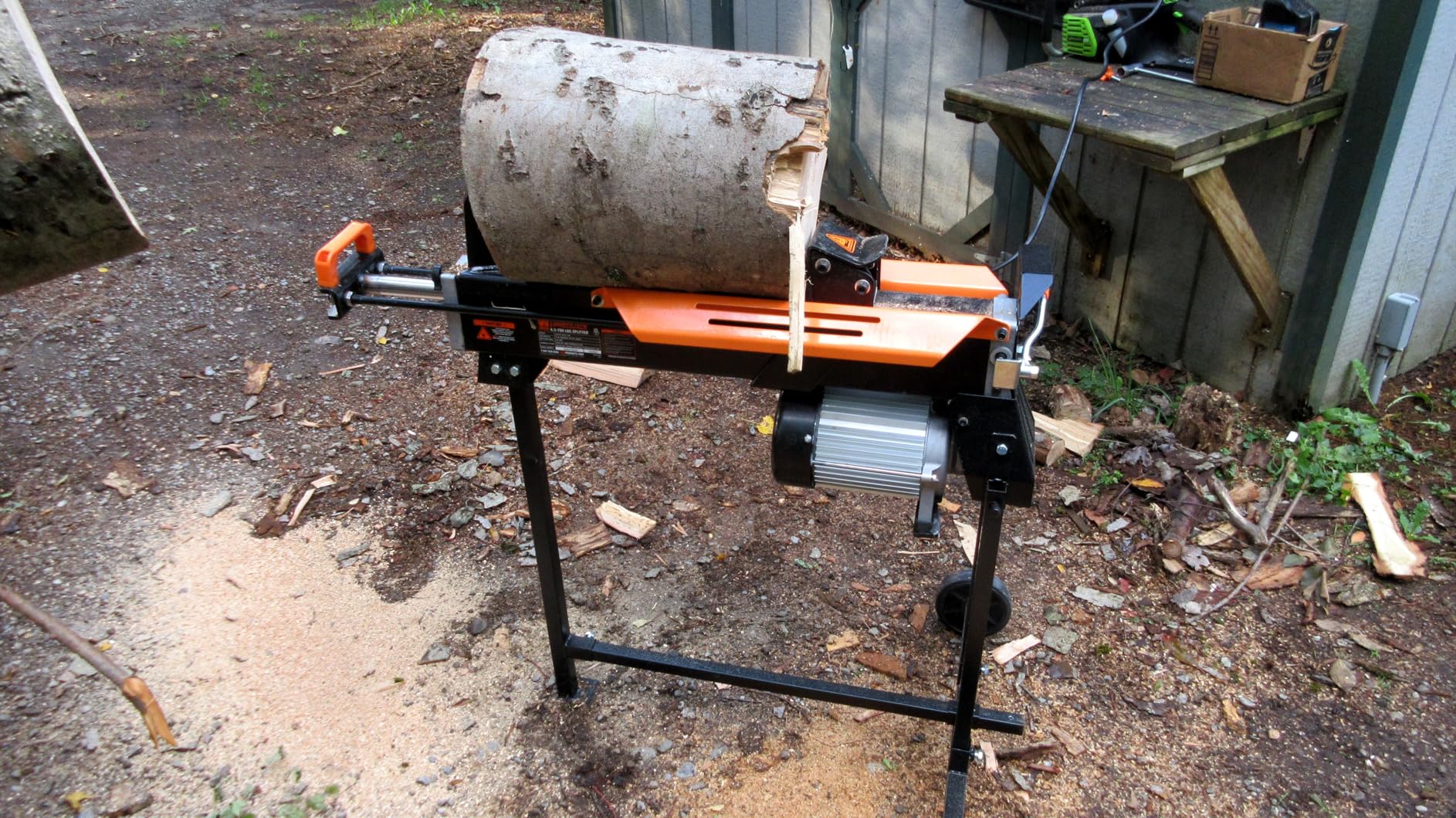 WEN Electric Log Splitter, 6.5-Ton Capacity with Portable Stand (56208) customer photo 1