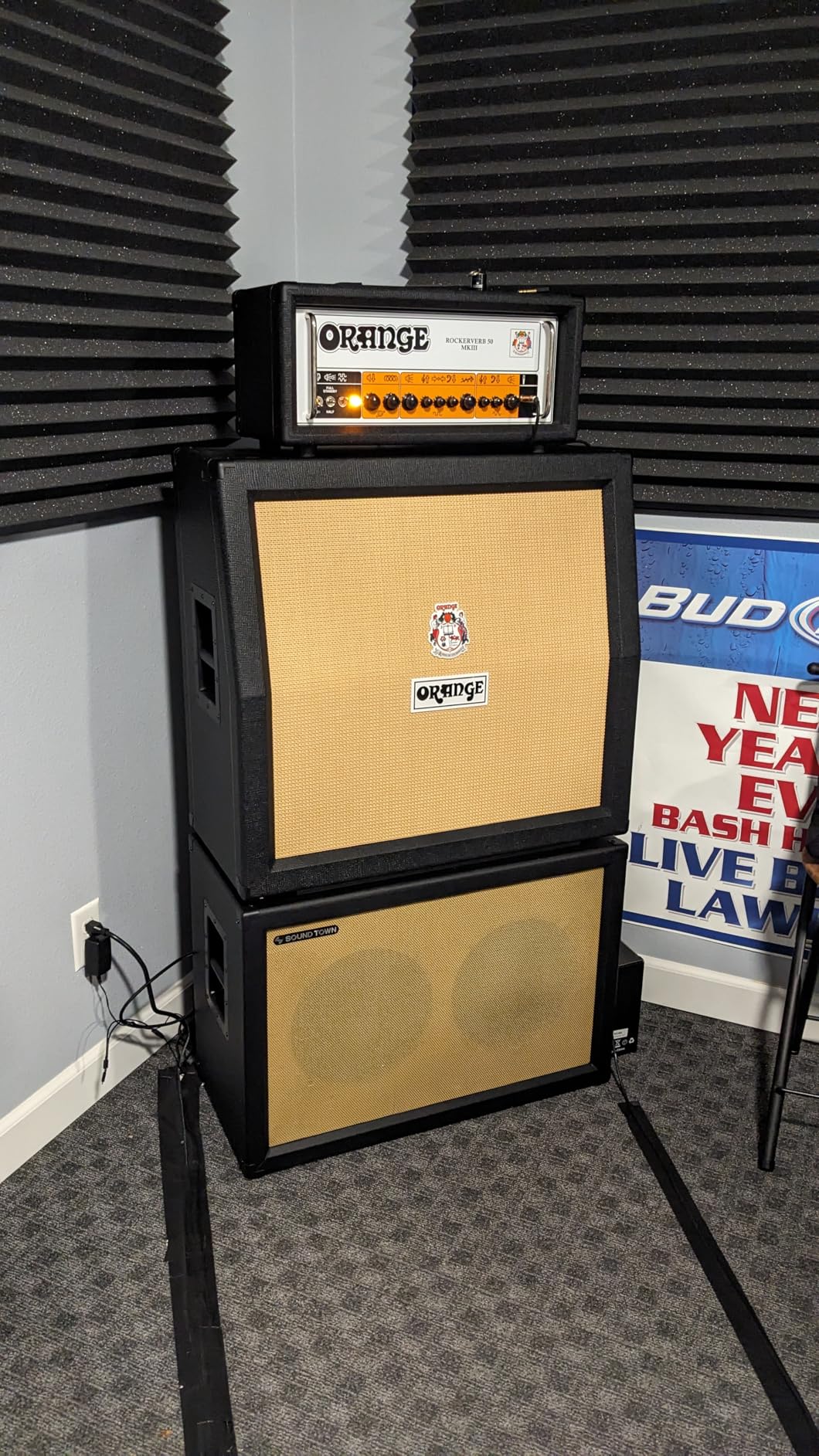 Sound Town 2 x 12 Guitar Speaker Cabinet, Birch Plywood, Black Tolex, Wheat Cloth Grille (GUC212BK) customer photo 1