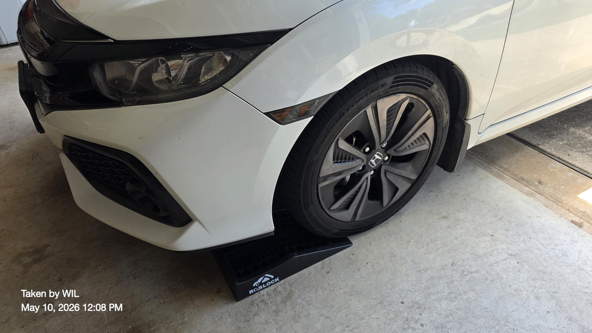 ROBLOCK Car Ramps for Lift and Vehicle Maintenance, Portable Low Profile Car Ramps for Garage, Heavy Duty Tire Ramps with 2.6