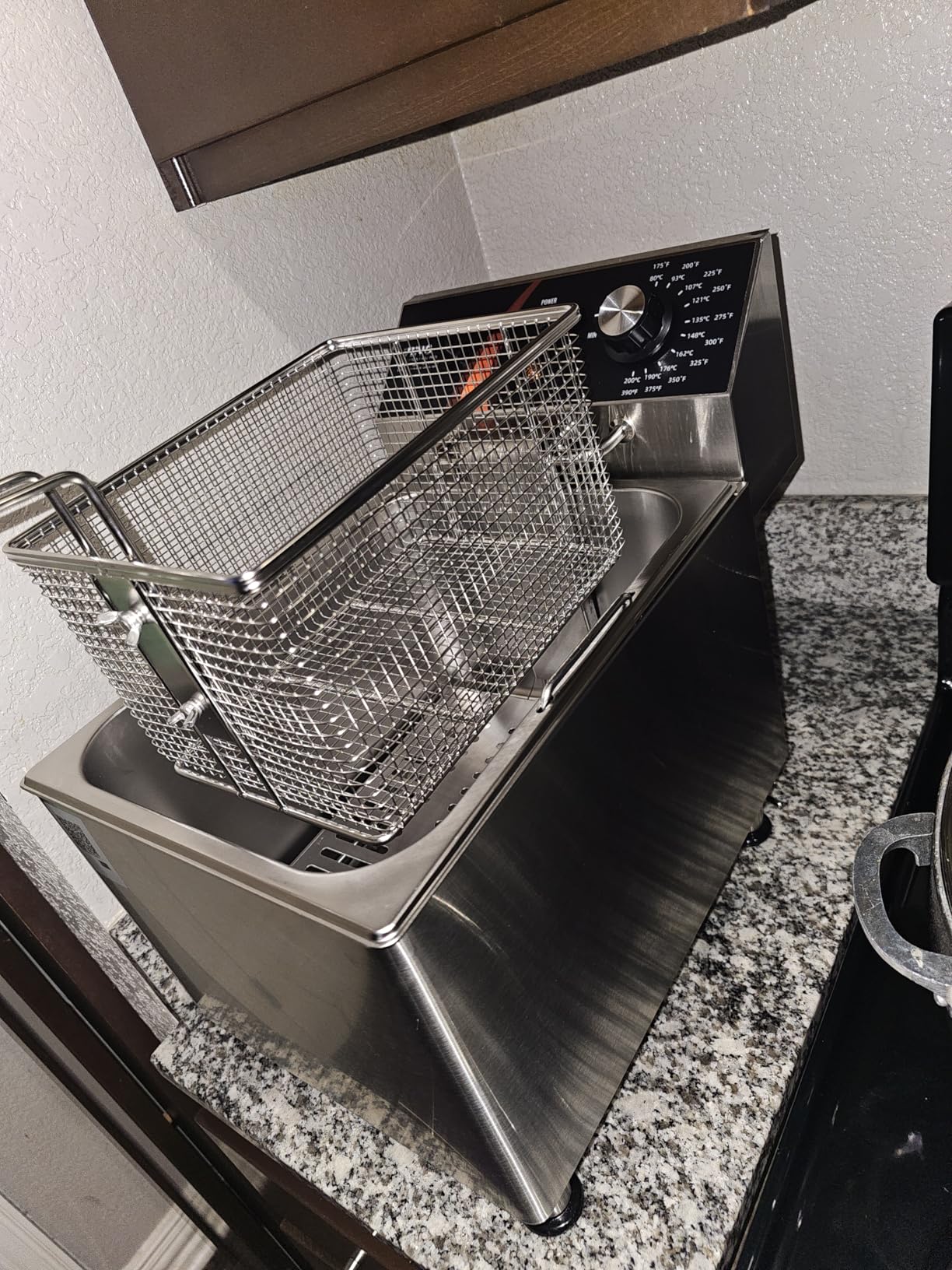 VEVOR Commercial Deep Fryer, Dual Tank 3000W Electric Countertop Fryer with Basket, 2 x 9.1Qt/8.6L Double Stainless Steel Oil Fryer, with Temp Control & Overheat Protection, for Kitchen Restaurant Use customer photo 2
