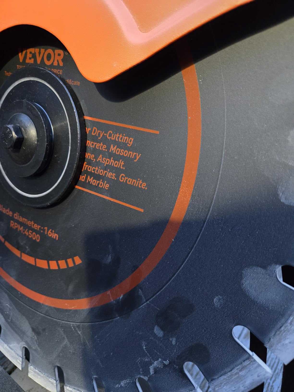 VEVOR Electric Concrete Saw, 16 in, 3200W Motor Circular Saw Cutter, Max 6 in Adjustable Cutting Depth, Wet Disk Cutter with Water Line, Pump and Blade customer photo 2