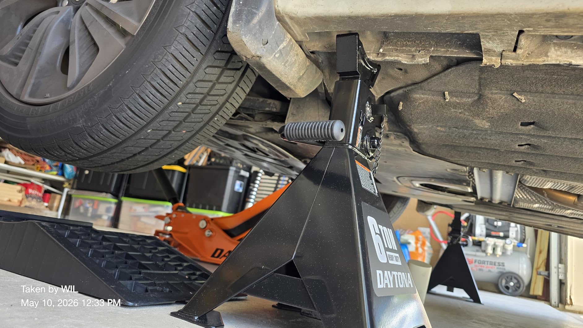 ROBLOCK Heavy Duty Low Profile Car Ramps for Oil Changes, Portable Car Ramps for Low Cars High Lift and Jack Support, Vehicle Ramps for Garage, 35.63''x12''x8.07'', G.V.W 13000 LBS, 2 PCS customer photo 1