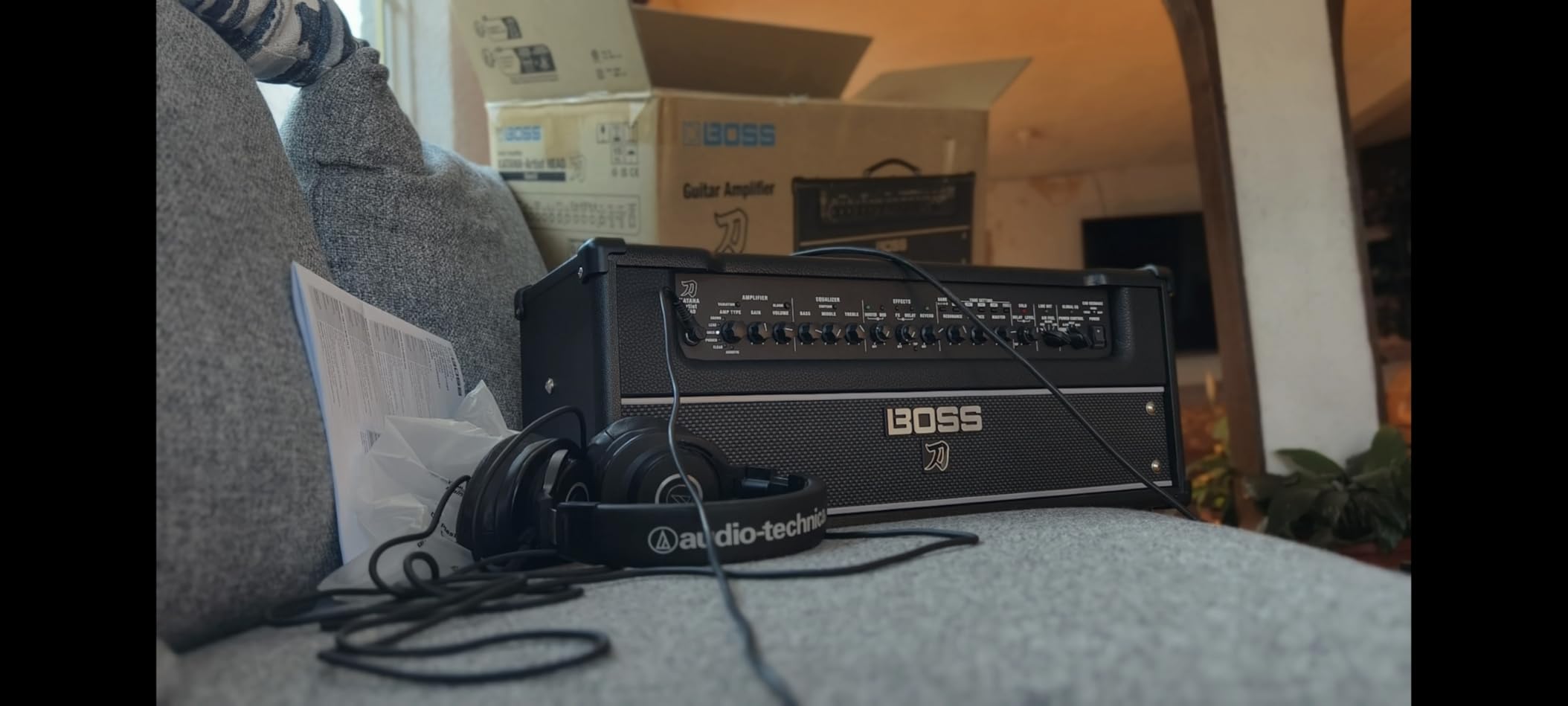 BOSS Katana Artist Head Gen 3 Guitar Amplifier | Flagship 100-Watt Amp Head | Evolved Tube Logic Sound | Sophisticated Tone Tools | Advanced Performance Features customer photo 2